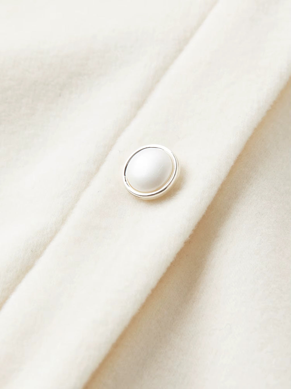 Plus-Size Women Fashionable Mandarin V-Neck Turtleneck Sweater Elegant Floral Design 2025 Winter Knitwear Inner Layer