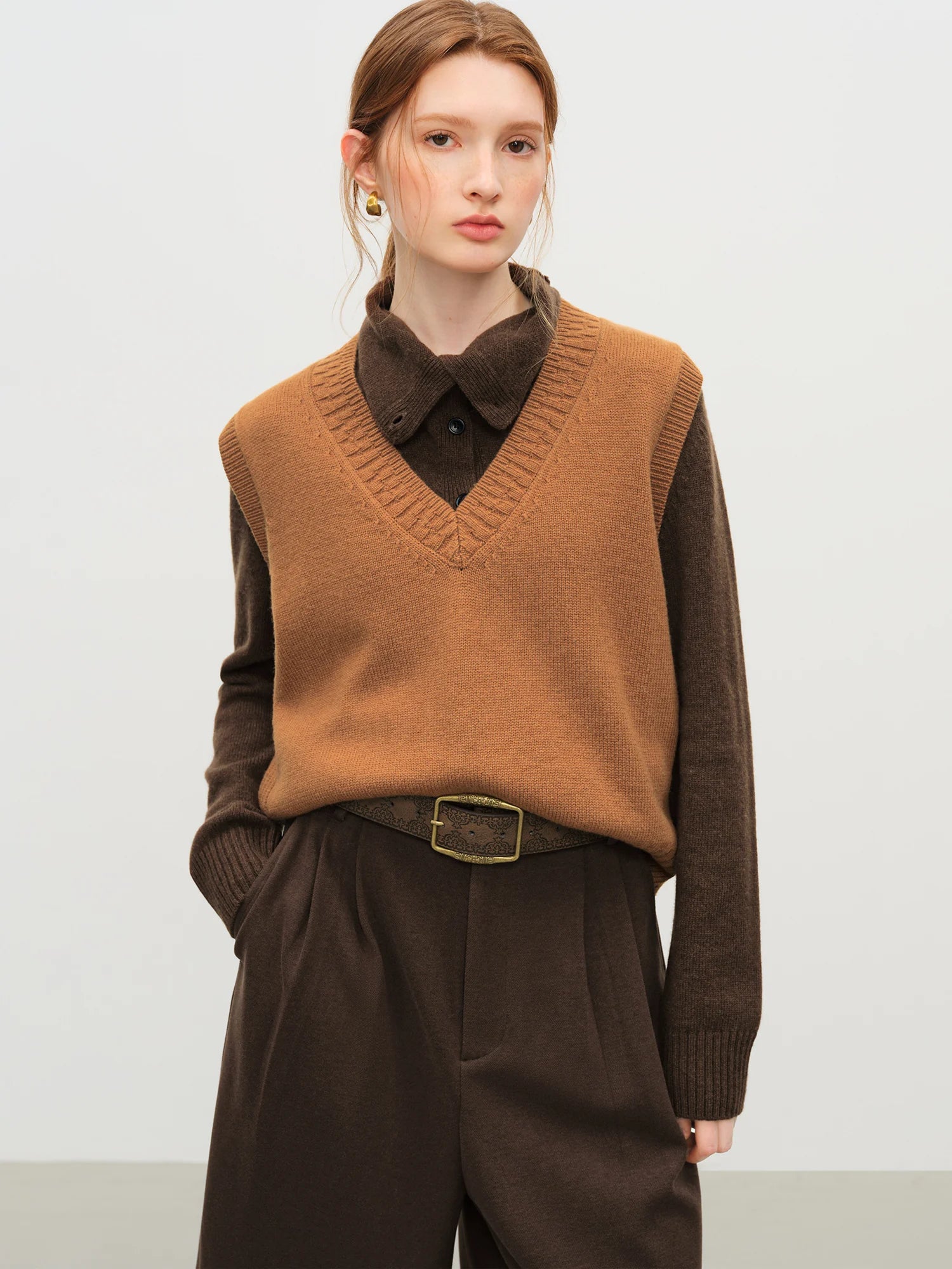 FSLE Women Autumn Winter 2025 New Arival Wool Knit V-neck Sleeveless Vest for Layering Outerwear Tops Tanks Design layered vest