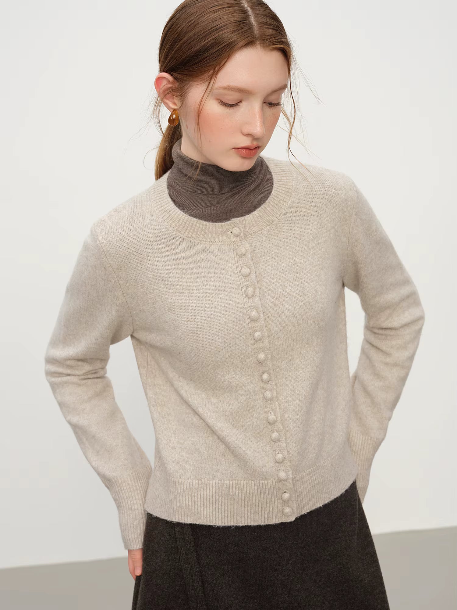 Autumn French Retro Round Neck Wool Blend Knit Cardigan Women 2025 Winter New Arrival Versatile Open Front Coatigan Chic