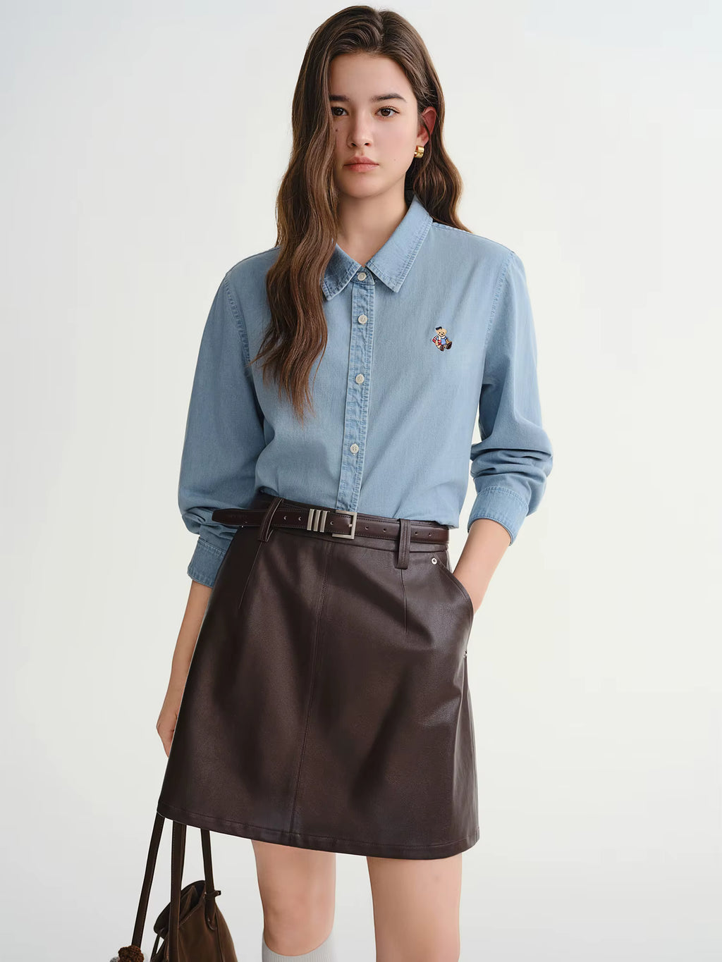 Plus Size Women's Denim Shirt with Bear Embroidery American Retro Style Autumn Winter 2025 Slimming Fit Casual Top Blouse