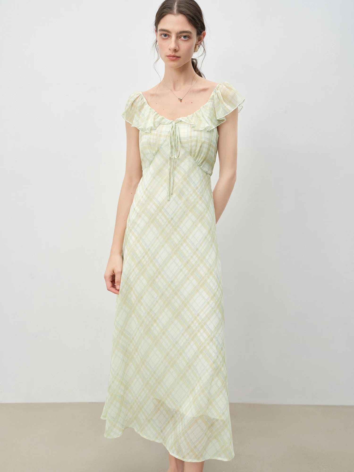 ZIQIAO Petite Red Gingham Chiffon Maxi Dress 2025 Summer Waist-Defining Tropical Resort Day-to-Night Elegance Dress