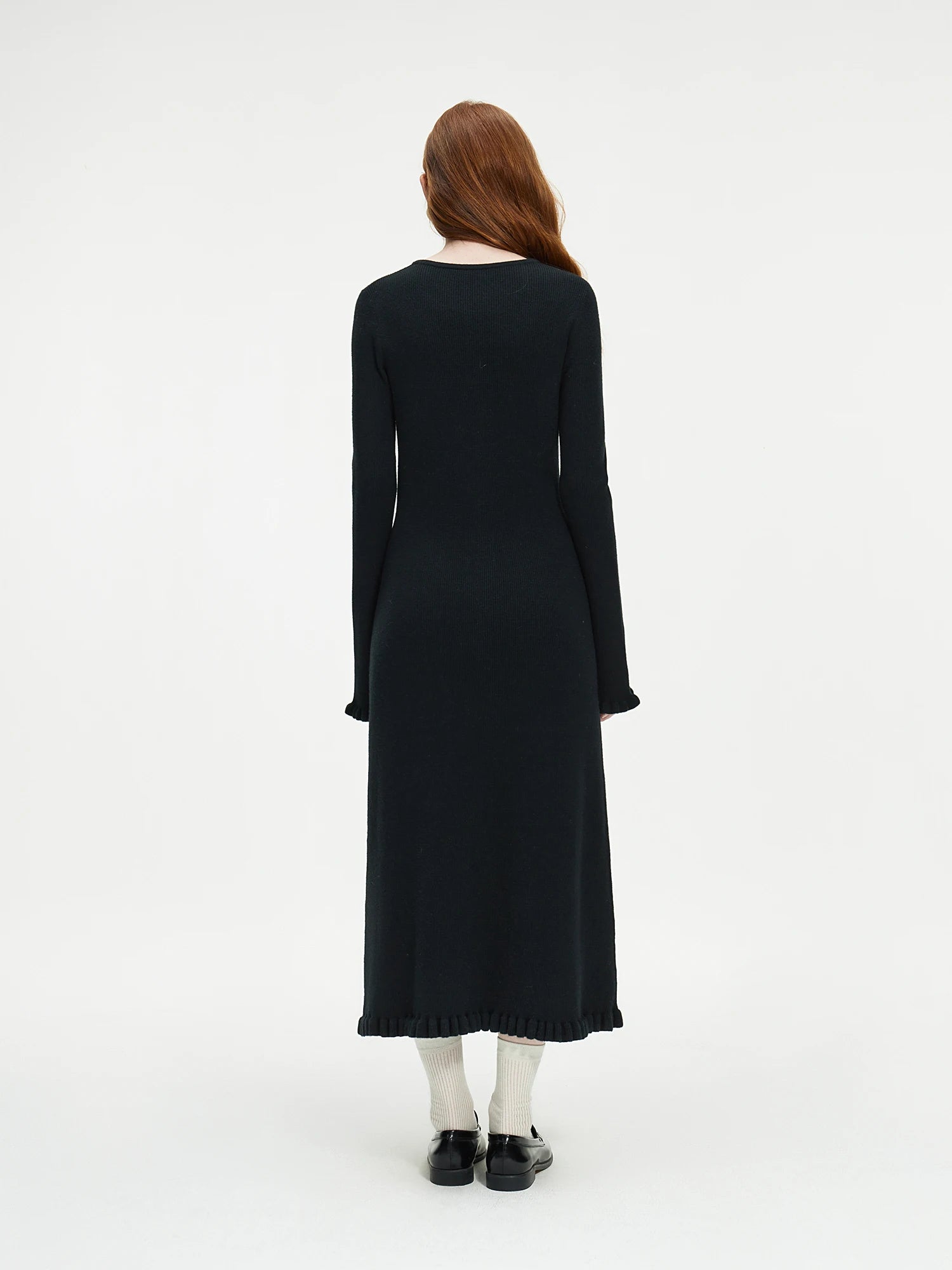 FSLE Black Temperament Black Fungus Edge Round Neck Knitted Dress for Women's Autumn and Winter 2024 New Dress 24FS14246