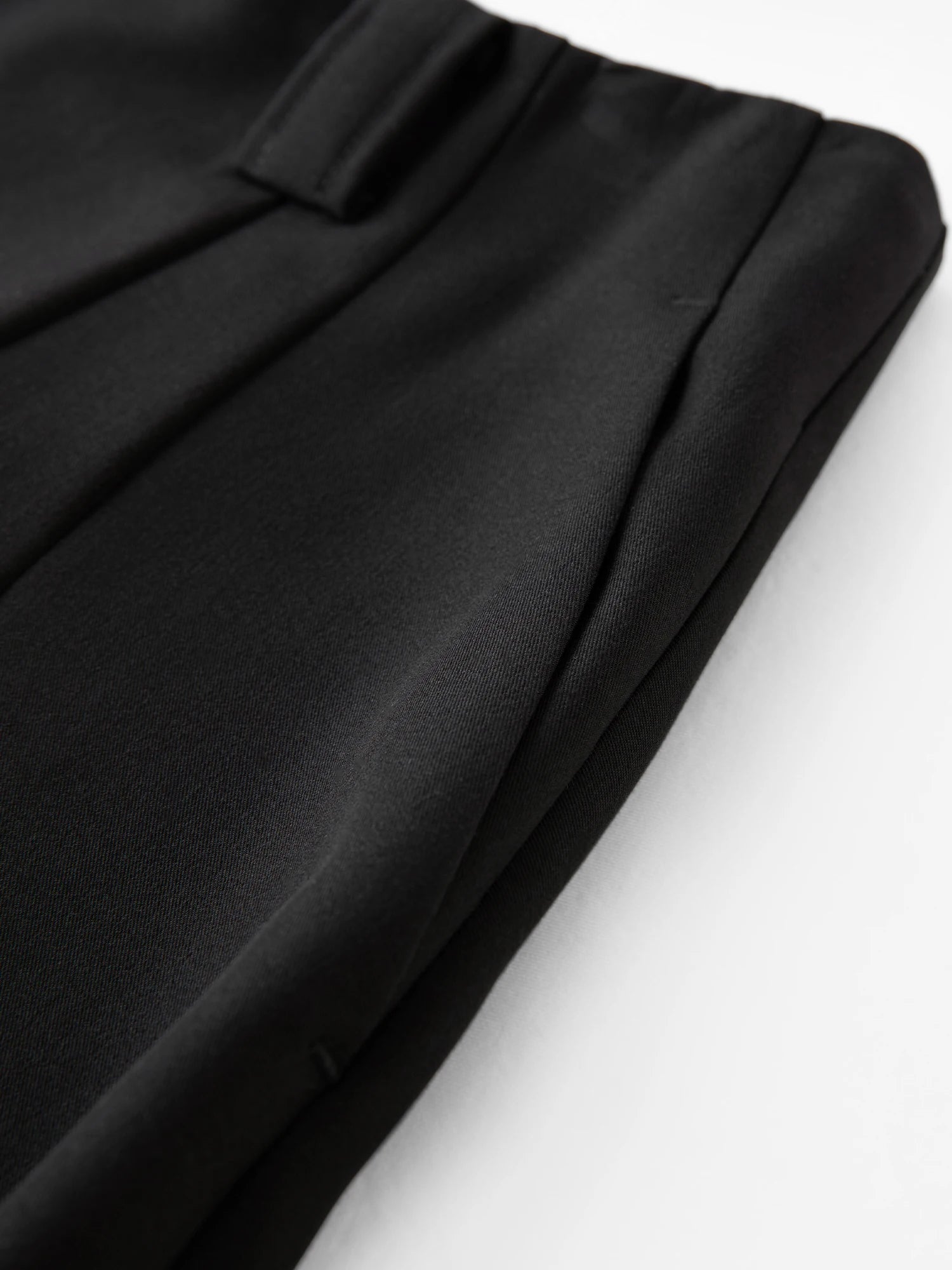 2025 Autumn High Waist A-line Draped Temperament Commuter Casual Skirt Women