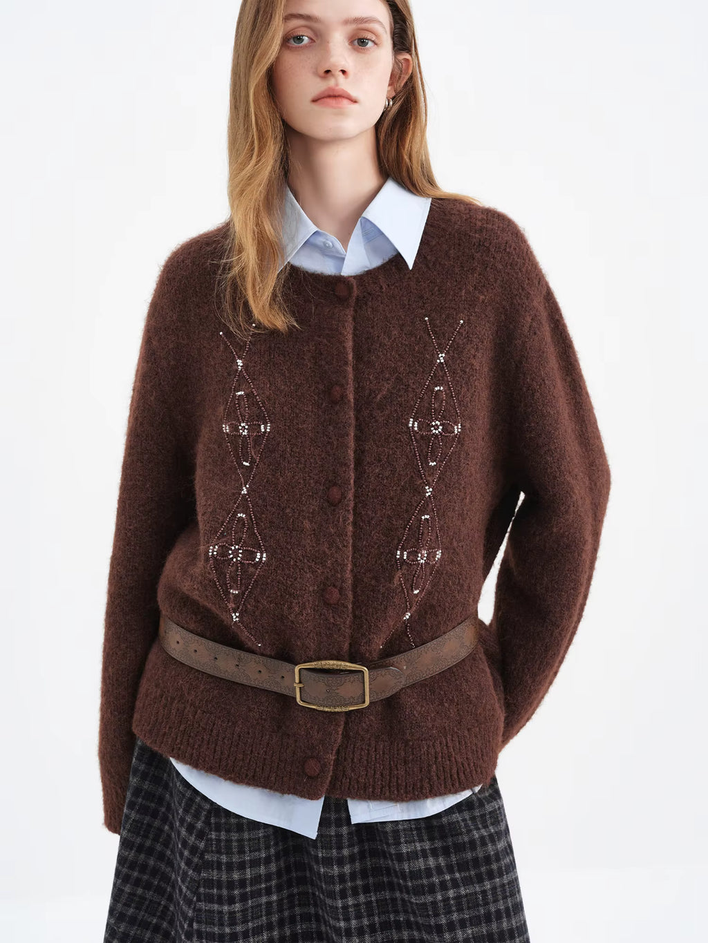 【Premium Series】2025 Winter Women Vintage Beaded Round Neck Knit Cardigan Retro Rhinestone Sweater Elegant Pearl Blouse