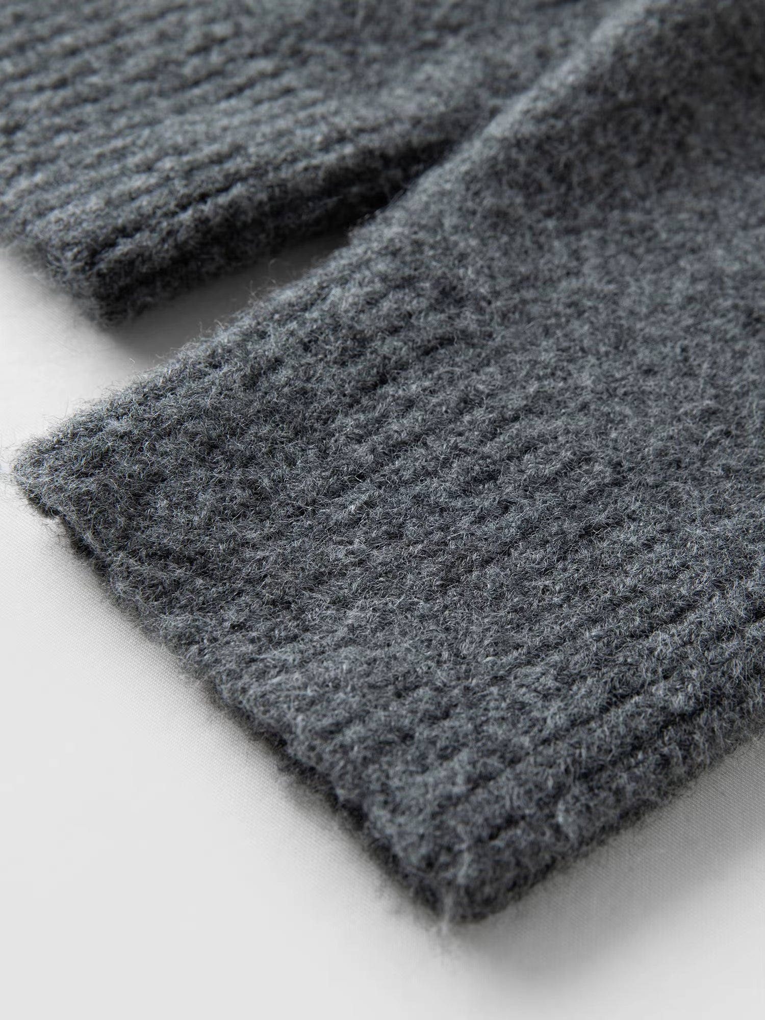 Winter 2025 Women's Floral Jacquard Knit Cardigan - Soft Lazy Style Open Front Sweater for Casual Comfort