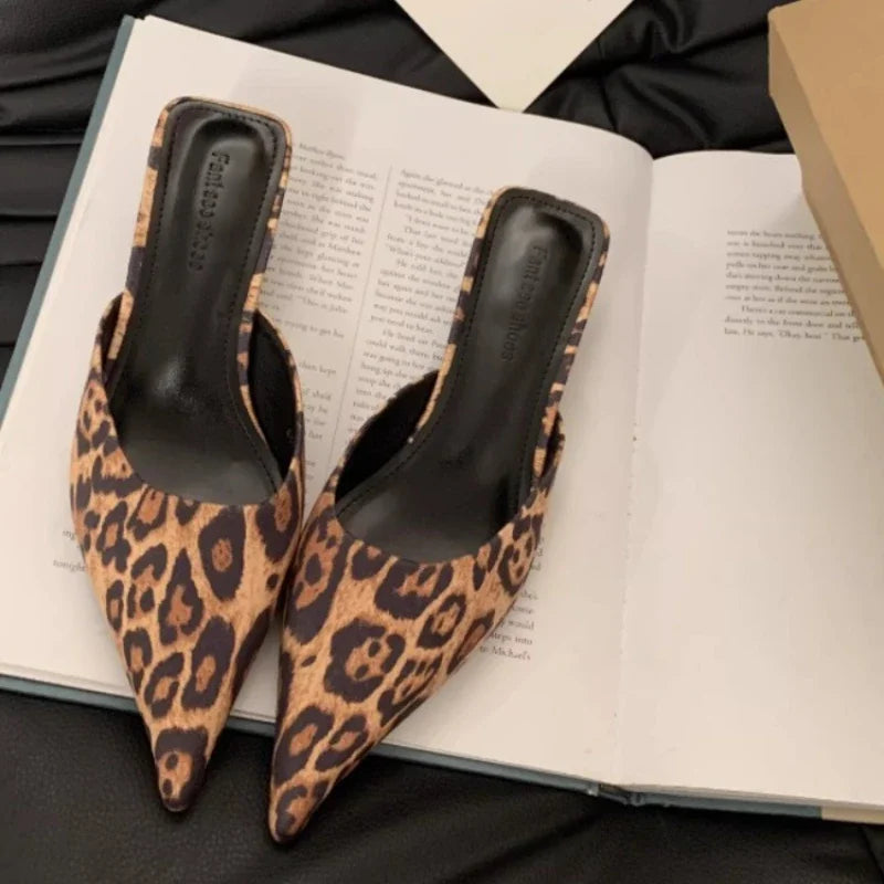 Kpop 2024 Spring Pointed Toe Women Mules Slipper Fashion Candy Color Ladies Elegant Dress Sandal Square Low Heel Slip on Slides Shoes