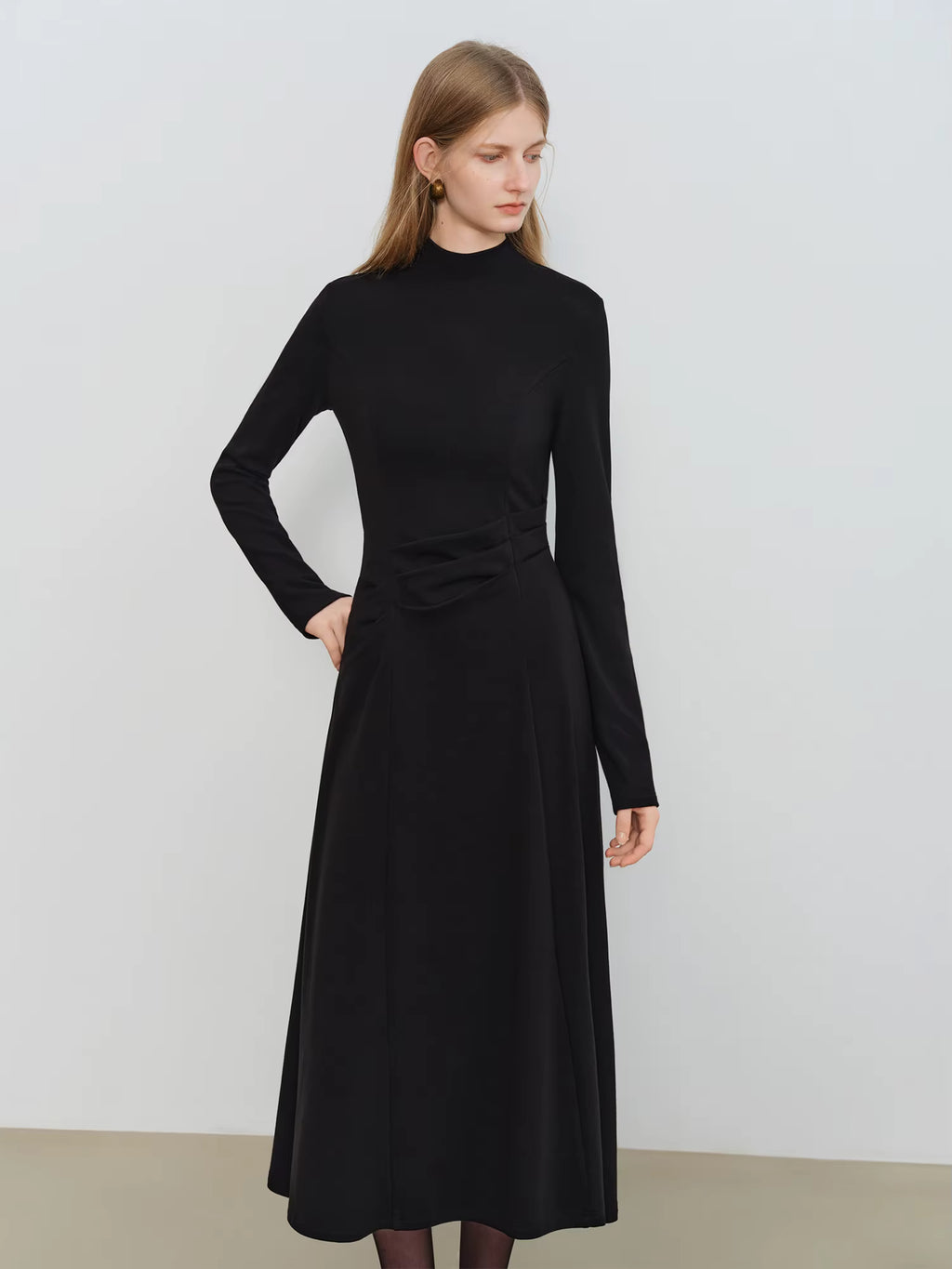 Autumn Winter 2025 Women's Waist-Defined Maxi Dress - Classic Black Timeless Silhouette Flattering Fit Office Elegant