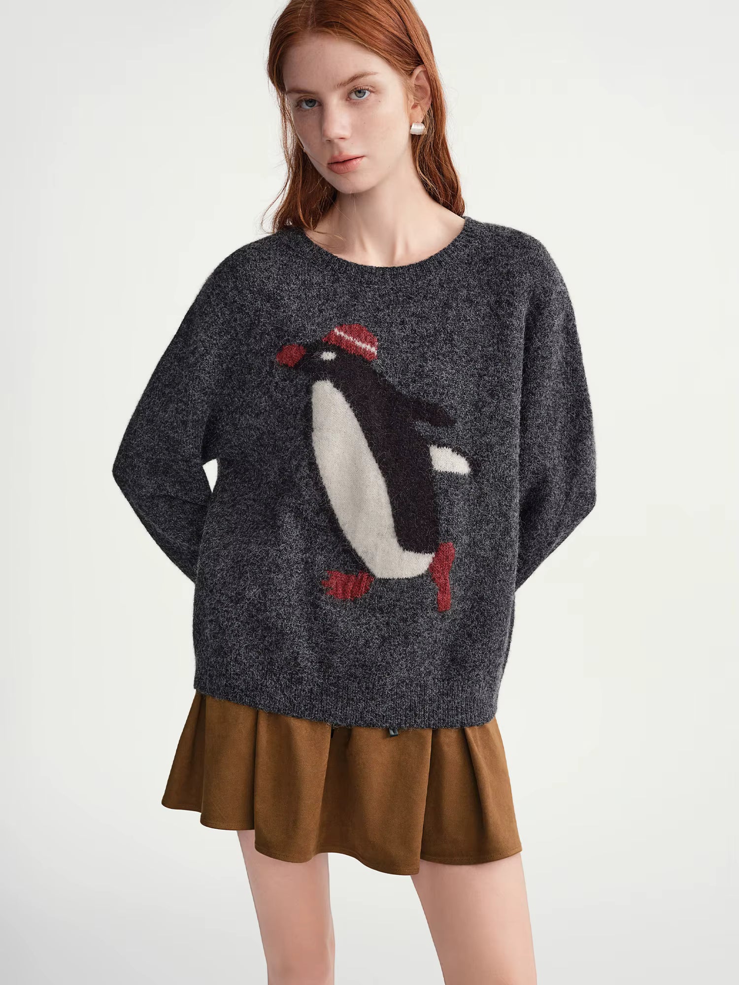 2025 Winter Women's Fun Animal Pattern Jacquard Knit Sweater - Relaxed Fit Round Neck Slimming Pullover for Casual Comfort