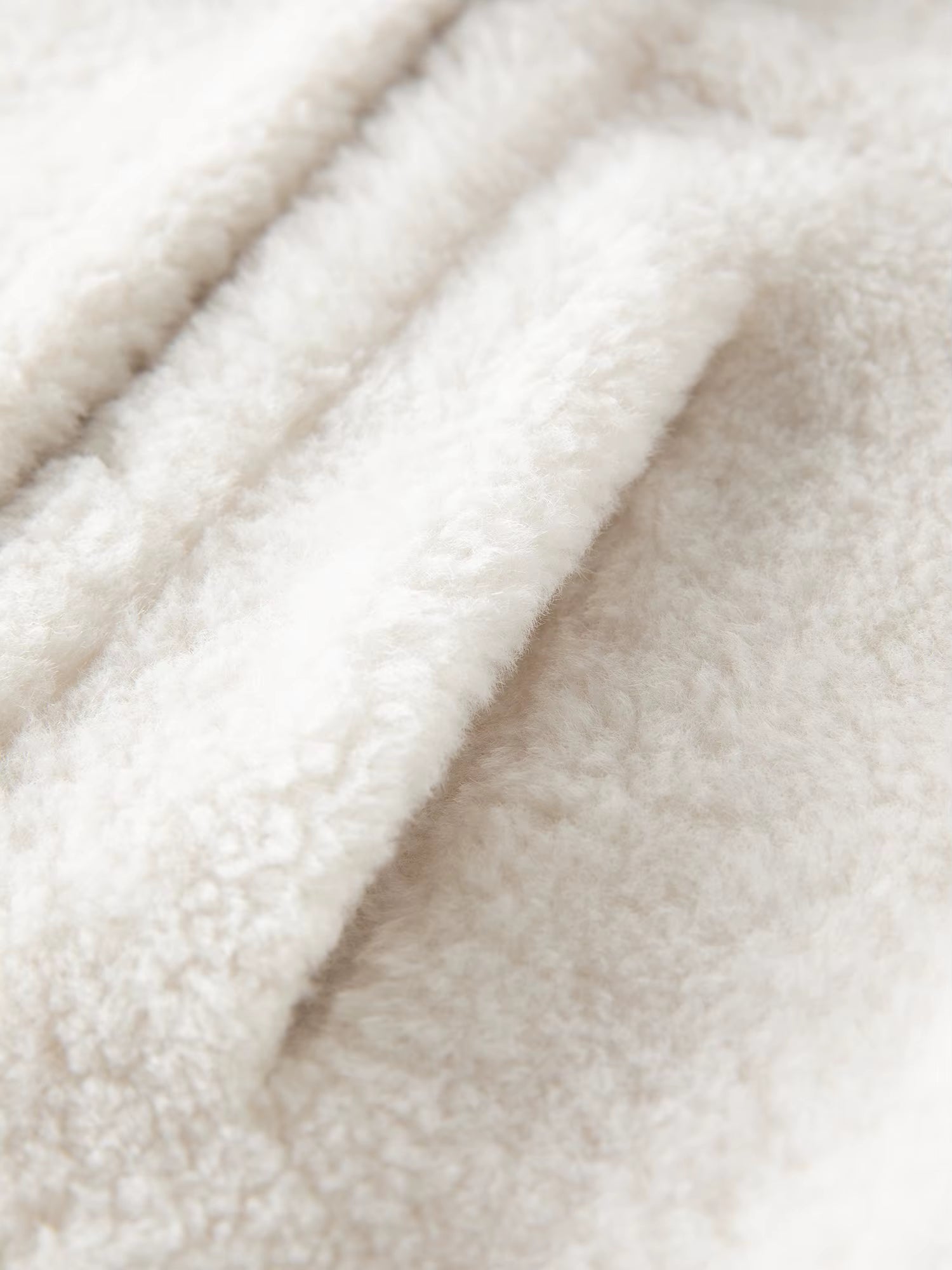 Women's Suede Faux Fur Lamb Wool Coat Turn Down Collar 2025 Winter New Style Coat Furry Coat Simple Solid Commuting