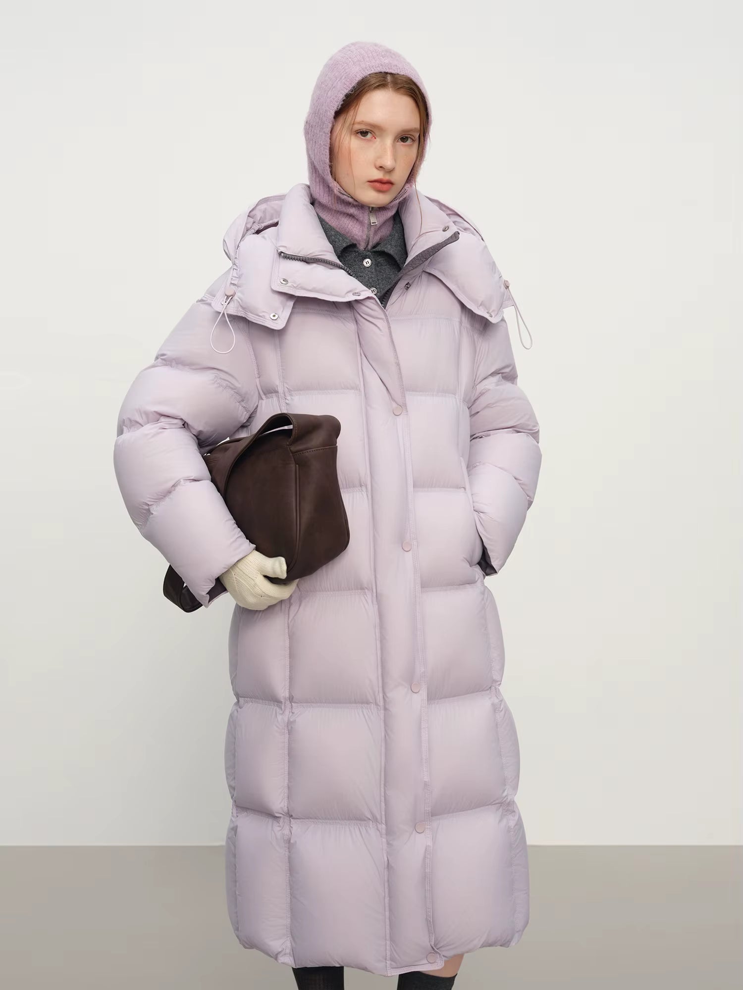 Winter New Women's Long Puffer Down Coat with Hood Two-Tone Color Block Thermal Insulated Jacket Heavy Warm Outerwear