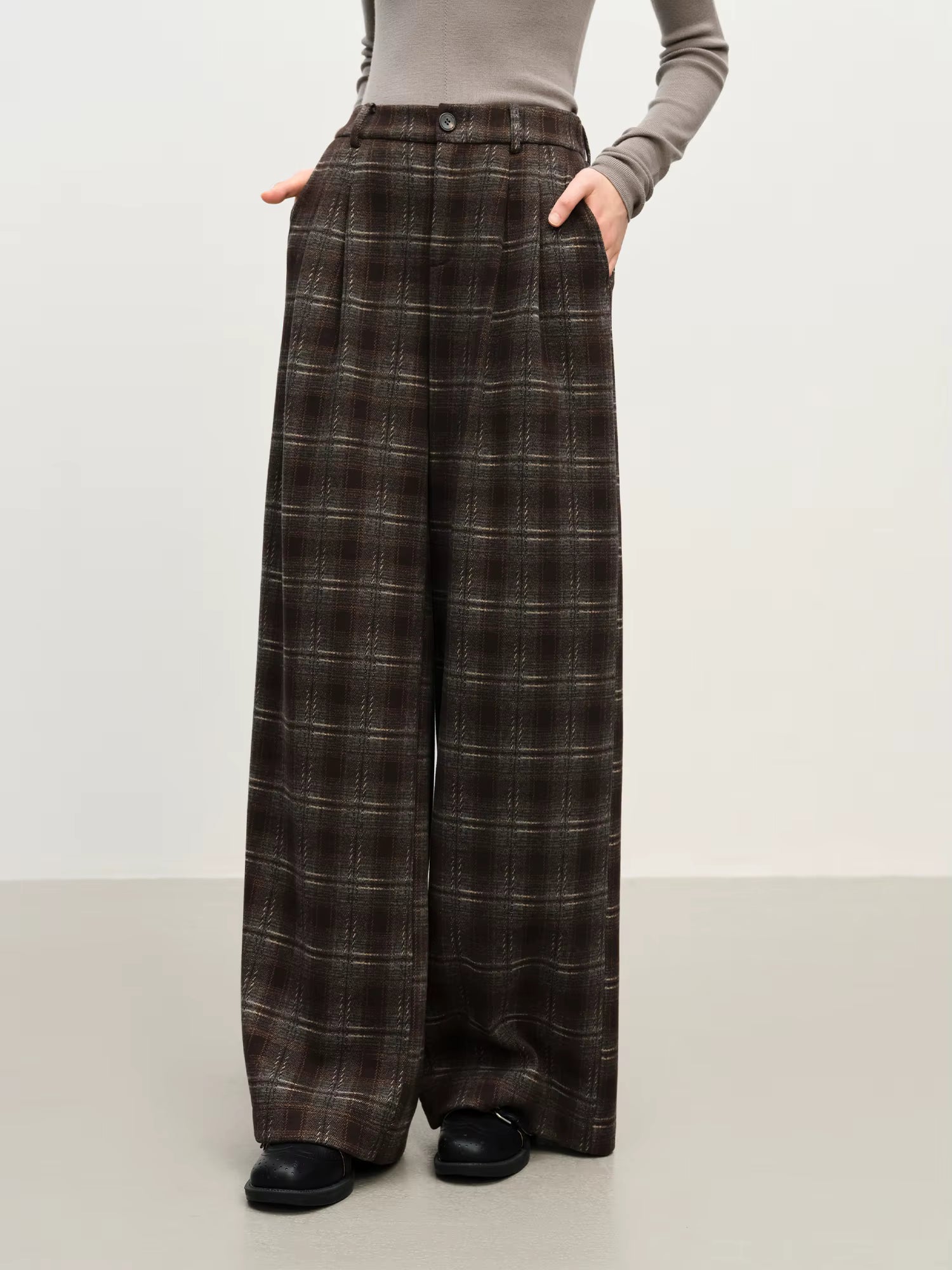 Retro Plaid Straight-Leg Casual Tros for Women Fall Winter 2025 New Arrival Petite-Friendly Casual Pants Commuting