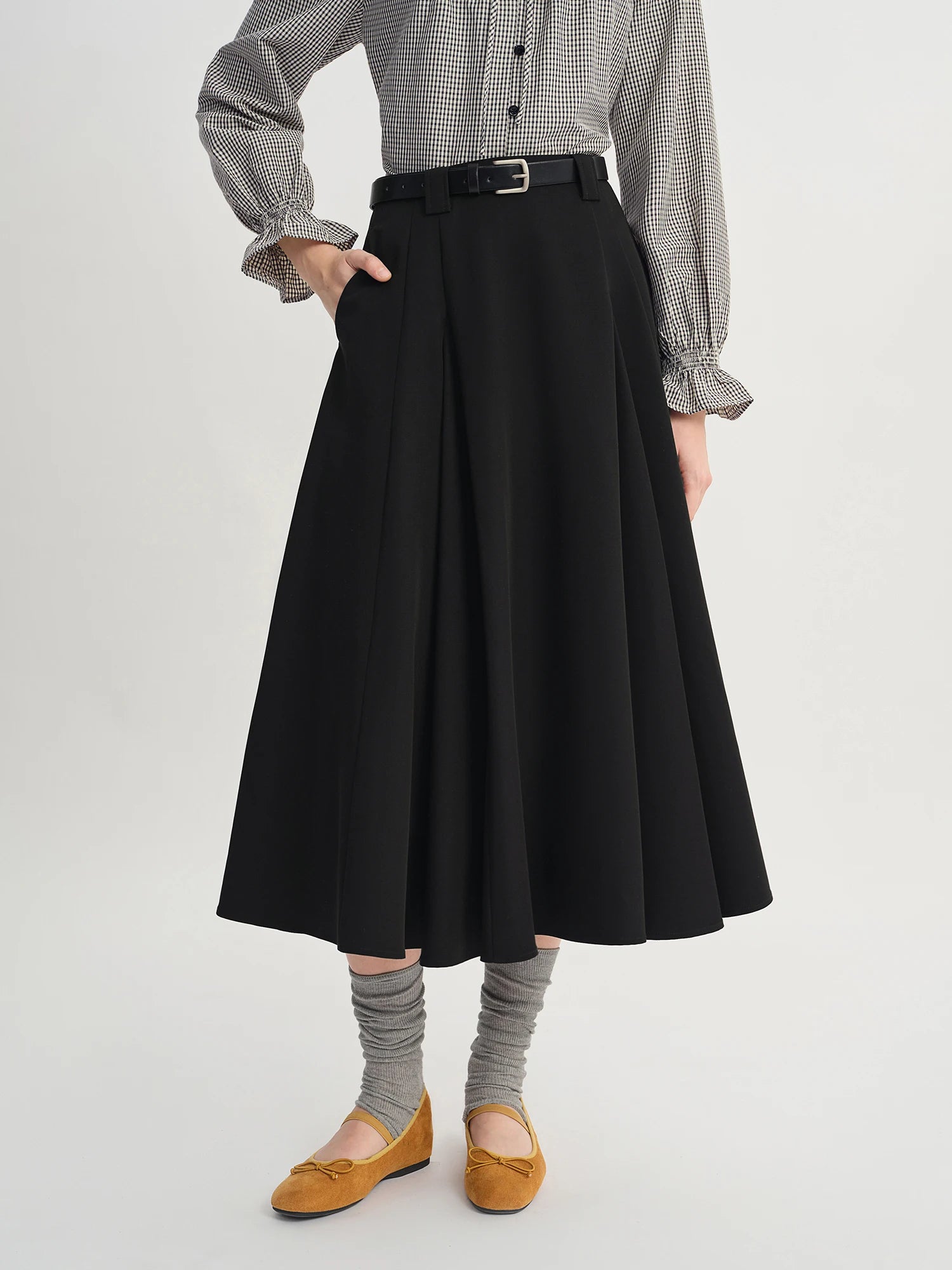 2025 Autumn High Waist A-line Draped Temperament Commuter Casual Skirt Women