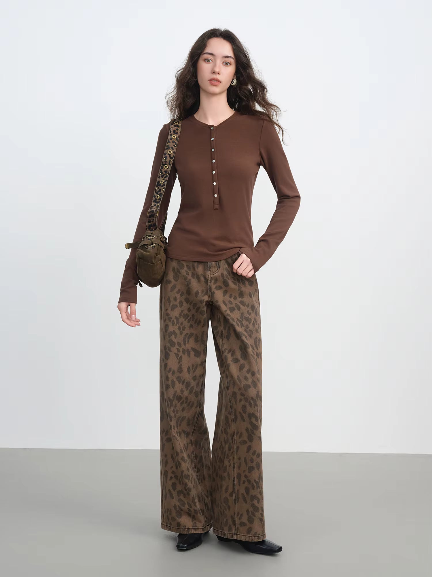 2025 New Women's Jeans Chic Brown Straight Leg Pants Cotton Washed Denim High Waist Tummy Control Slim Fit Casual Trousers