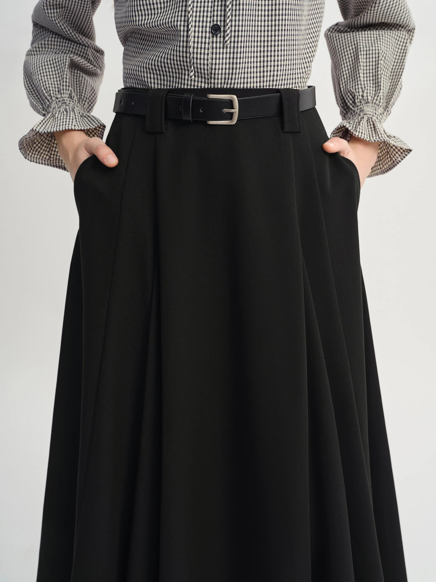 2025 Autumn High Waist A-line Draped Temperament Commuter Casual Skirt Women