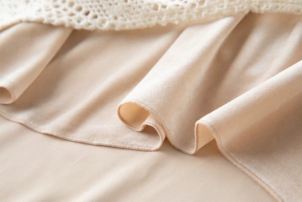 Plus-Size Women Soft Blossoms Double Layer Lace Crochet Asymmetric Skirt Elegant Stylish Design Inspired Retro Fashion