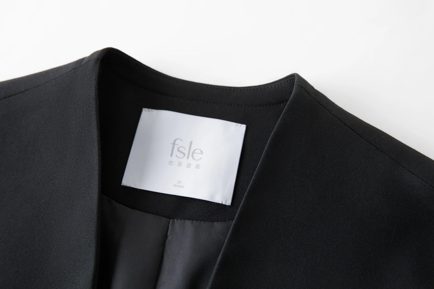 FSLE Elegant Collarless V-Neck Oversized Blazer with Sash for 2025 Autumn New Arrival Blazer Suits Coat