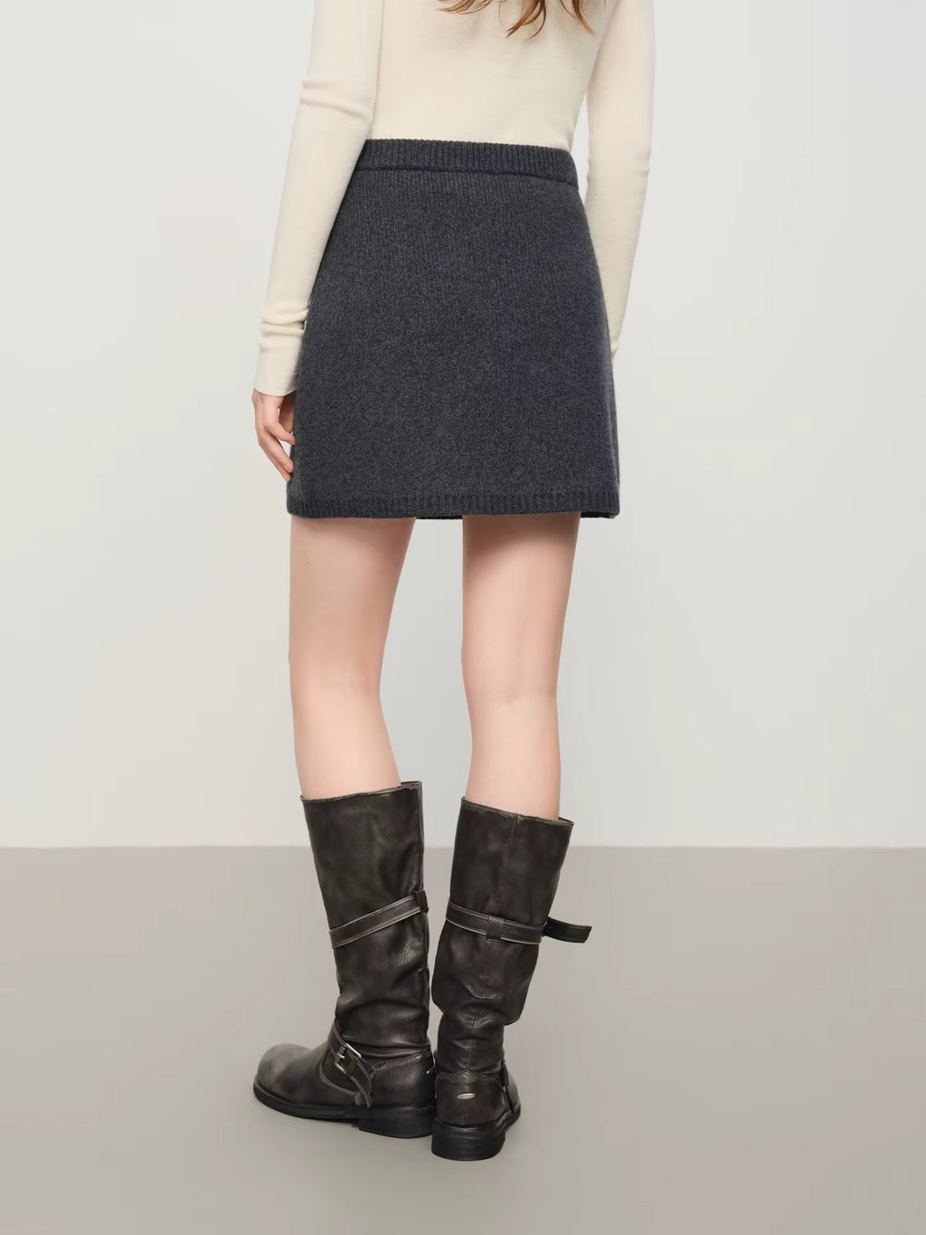【Premium Series】 Winter 2025 Women's Minimalist Knit Set - Round Neck Sweater & A-Line Skirt Casual Comfort Two Piece Outfit