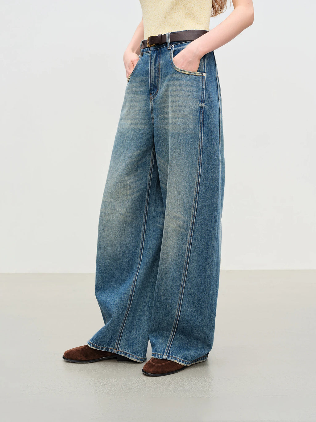 FSLE【Premium Series】New Women Retro Loose Flare Jeans High Waist Vintage Denim Pants Autumn Wide Leg Y2K Streetwear With Belt