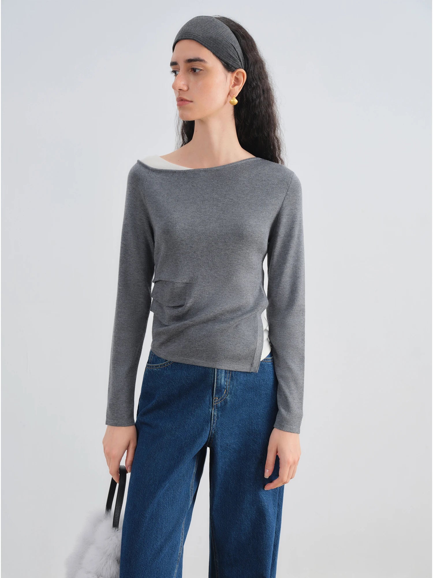 ZIQIAO Gray Mock Two-Piece Knit Set for Petite Women Fall 2025 New Arrival Elegant Complete Outfit Gray White Striped Top Skirt