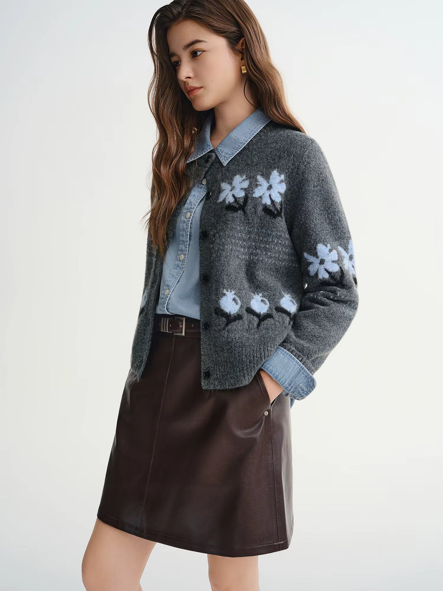 Winter 2025 Women's Floral Jacquard Knit Cardigan - Soft Lazy Style Open Front Sweater for Casual Comfort