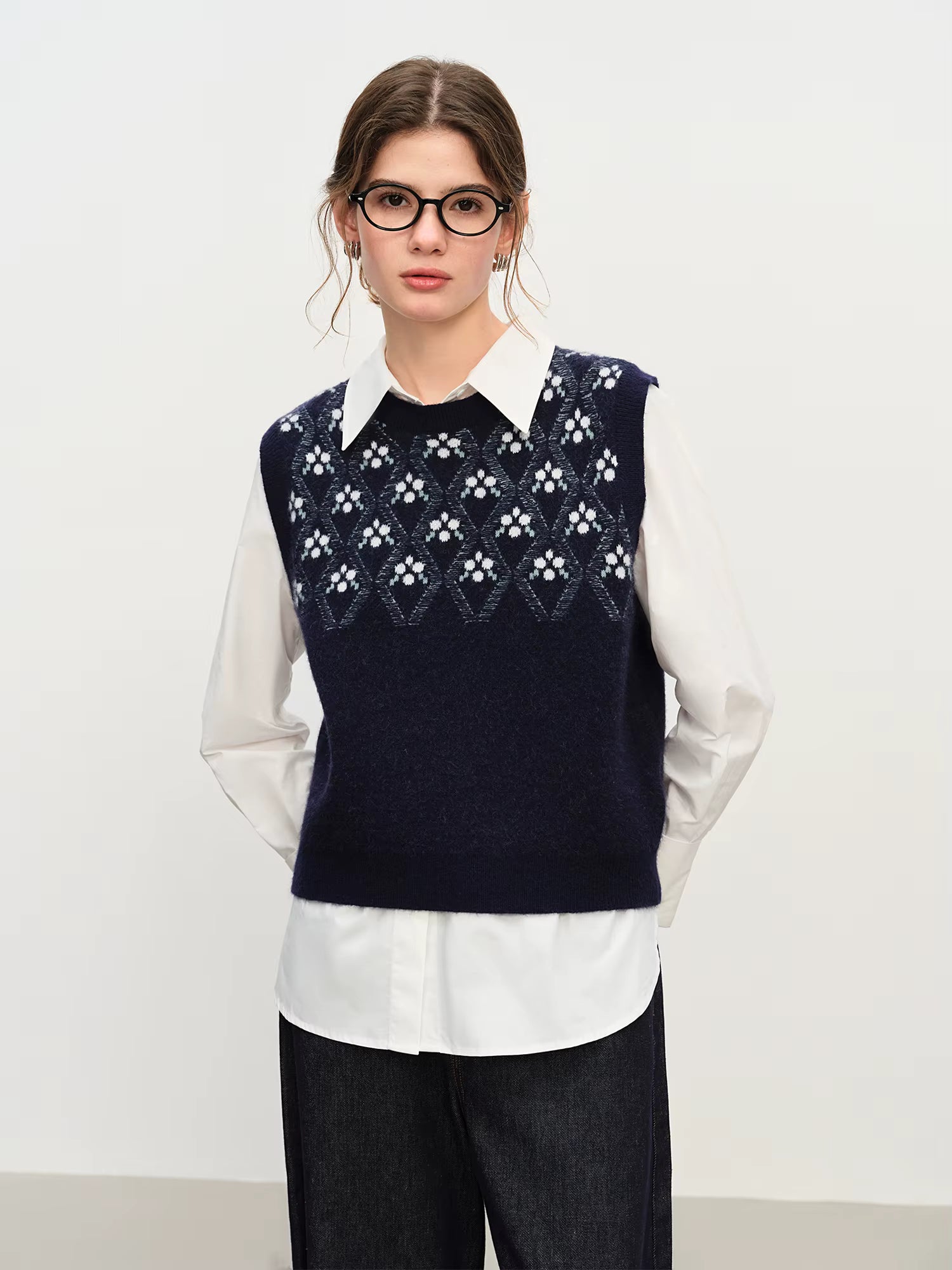 Navy Blue Round Neck Color Block Vest for Women Winter 2025 New Arrivals, Slimming Effect Commuting Wear Versatile