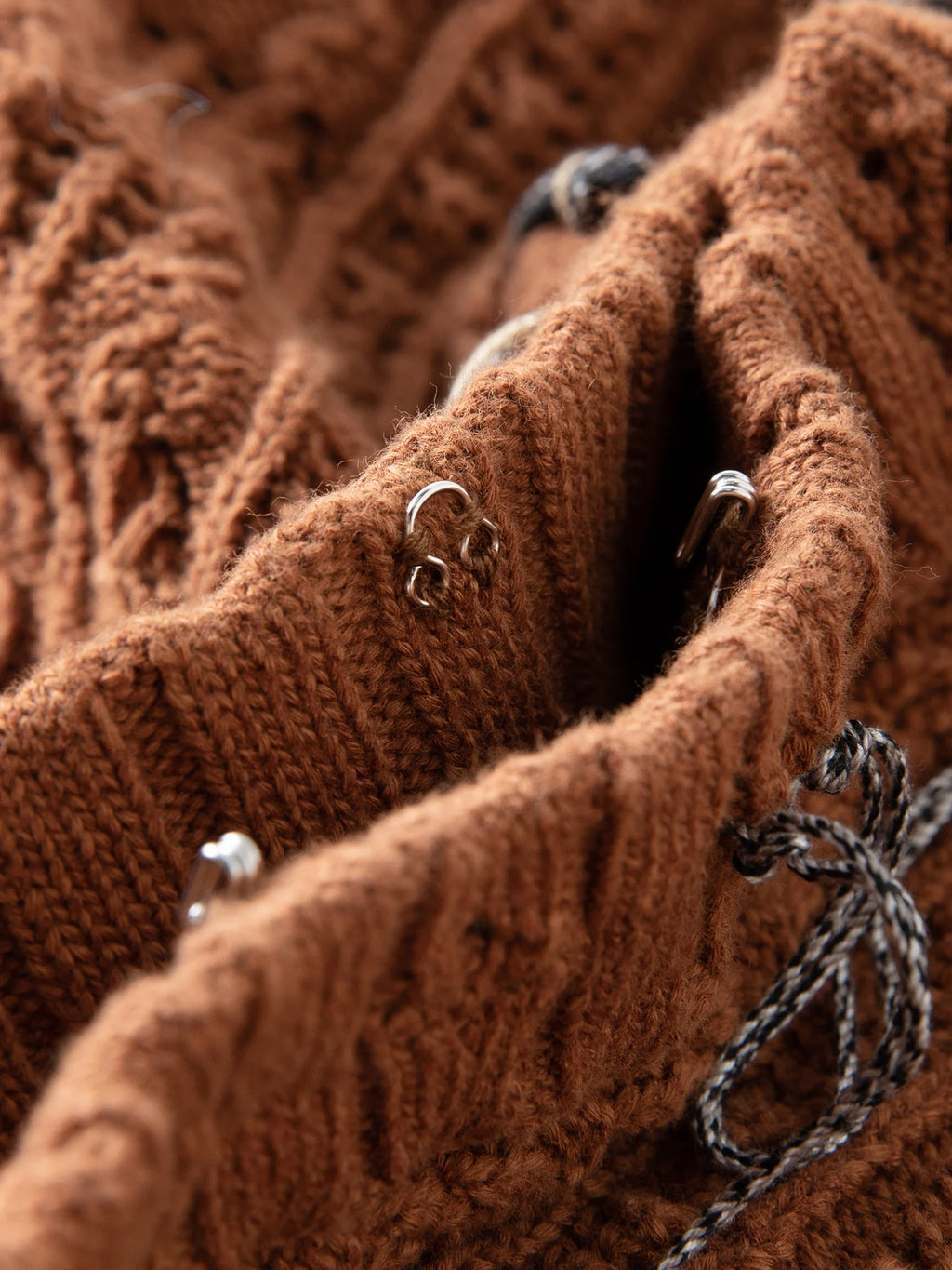 FSLE【Premium Series】New Women Vintage Cable Knit Sweater Hollow-Out Cropped Top Autumn Retro Pullover Cozy Cardigan Loungewear