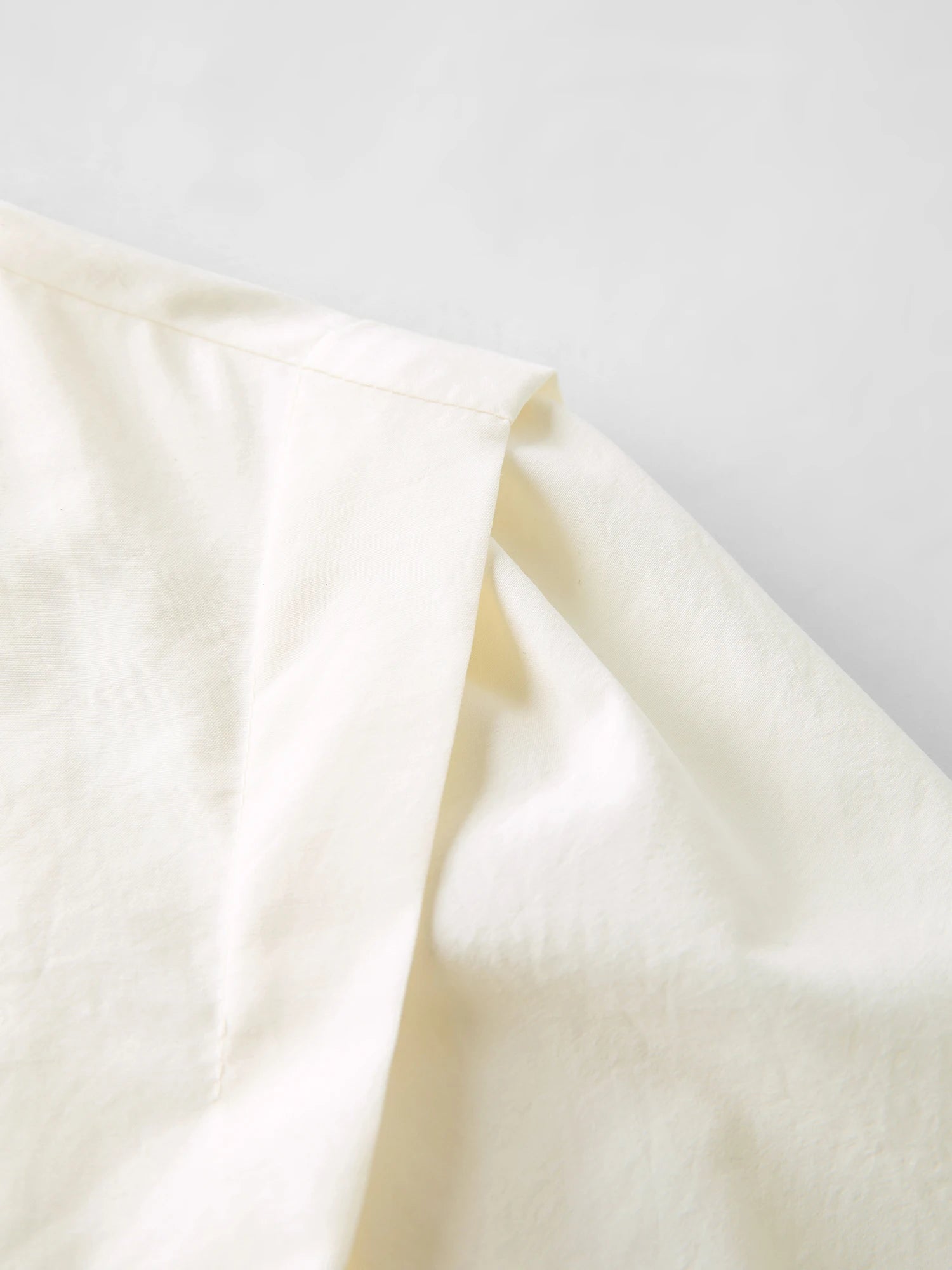 DUSHU V-neck Blouse Half Sleeve Solid Simple Ins Korean Style 2025 Autumn New Fashion Commuting All-match Slim Tops