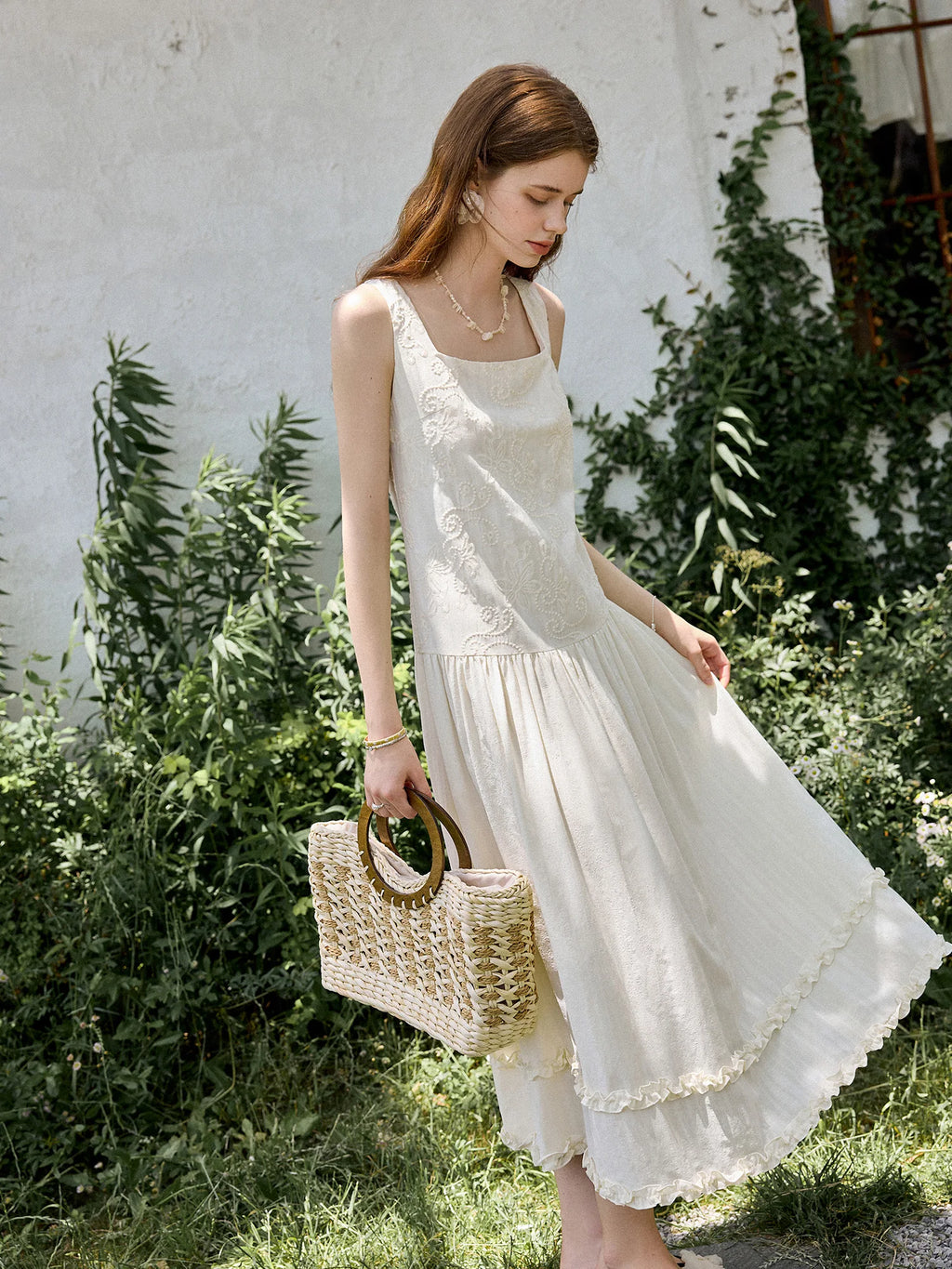 FSLE Elegant Sleeveless Square-neckline Embroidered Dress Women's Body-shaping Slimming New Summer 2025 Dresses
