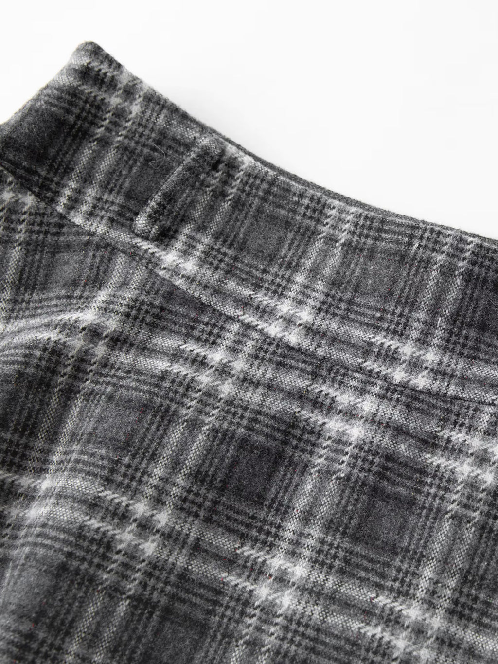 Elegant Women's Winter 2025 Retro Plaid Asymmetrical Hem A-line Skirt - Wide Waistband Slimming Design Elegance Skirts