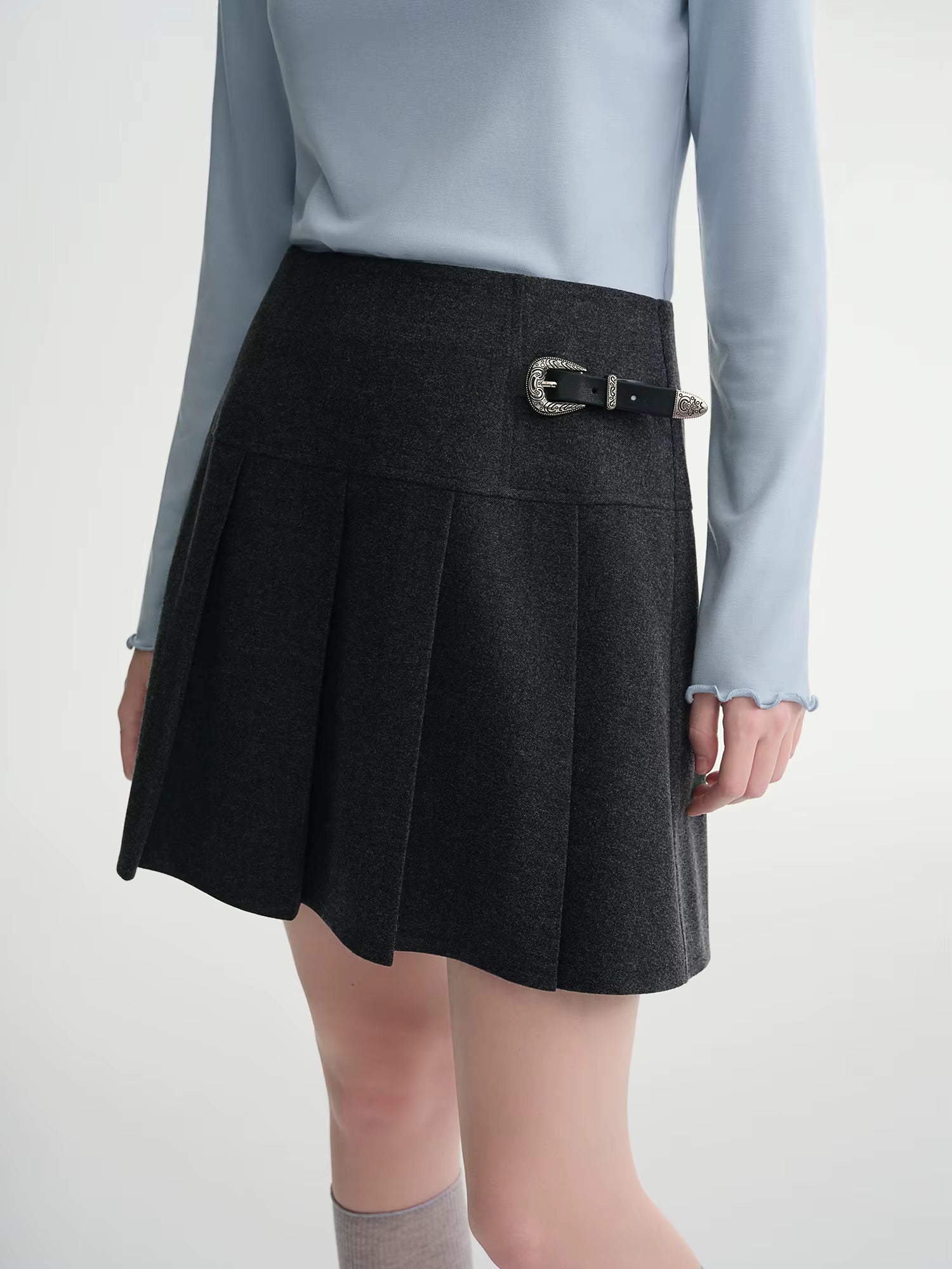 Long Pleated Skirt Women Gray Solid Simple Basics 2025 Autumn and Winter High Waist A-line Mini Skirt Korean Style