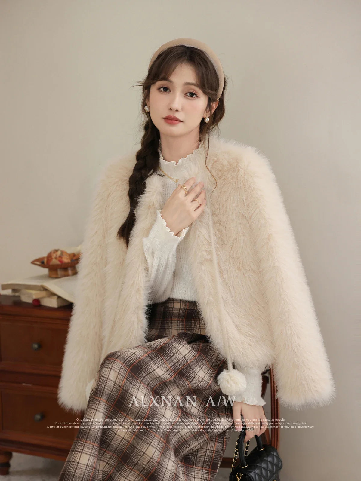 ALXNAN Women French Style Baggy Faux Fur Coat 2024 Autumn Winter Fashion Round Neck Thick Warm Outerwear Female L330115