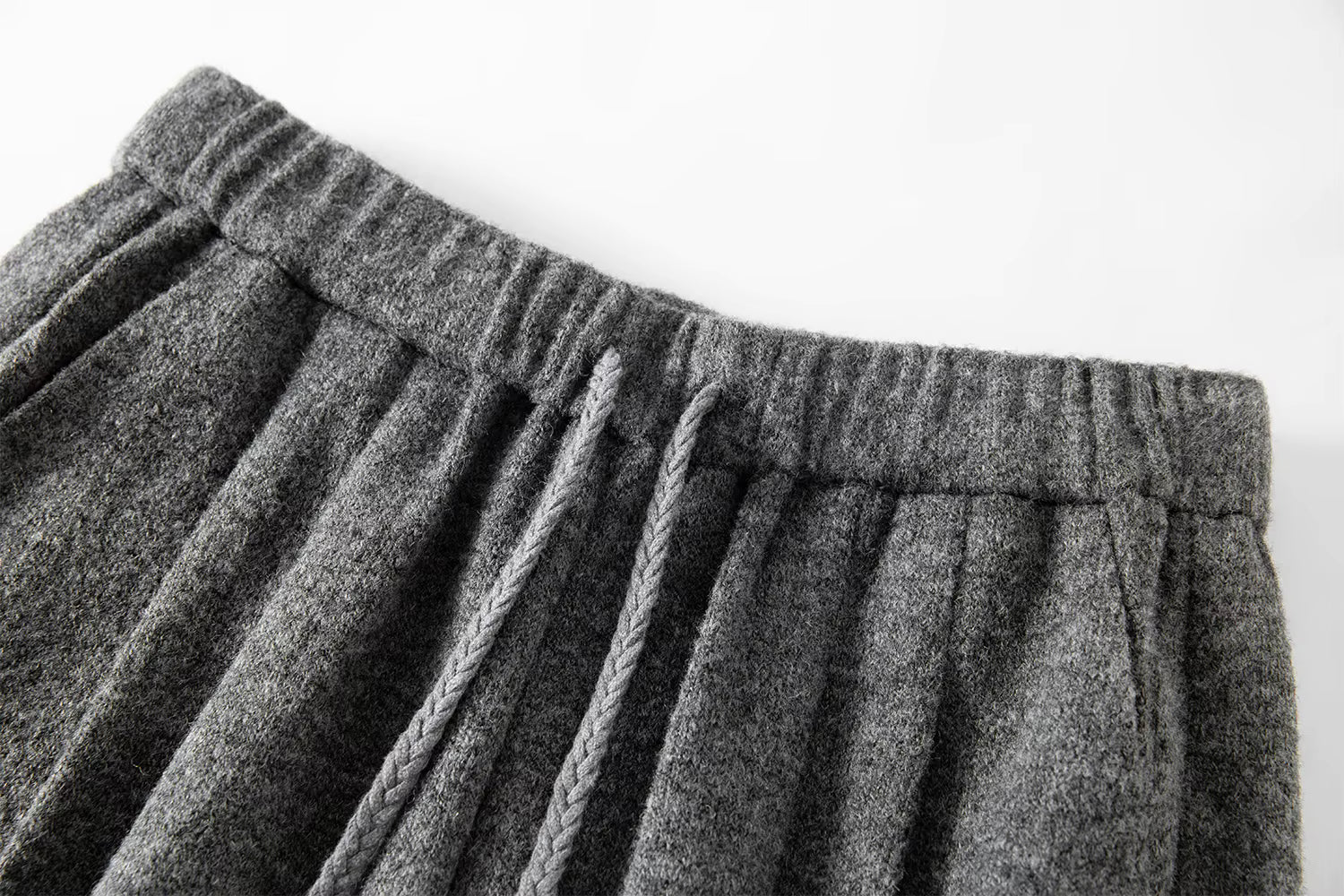 Elegant Wool Rice Dumpling Pants with Elastic Waist Drawstring Straight Cut Casual Winter Pants for Women 2025 New Arrival