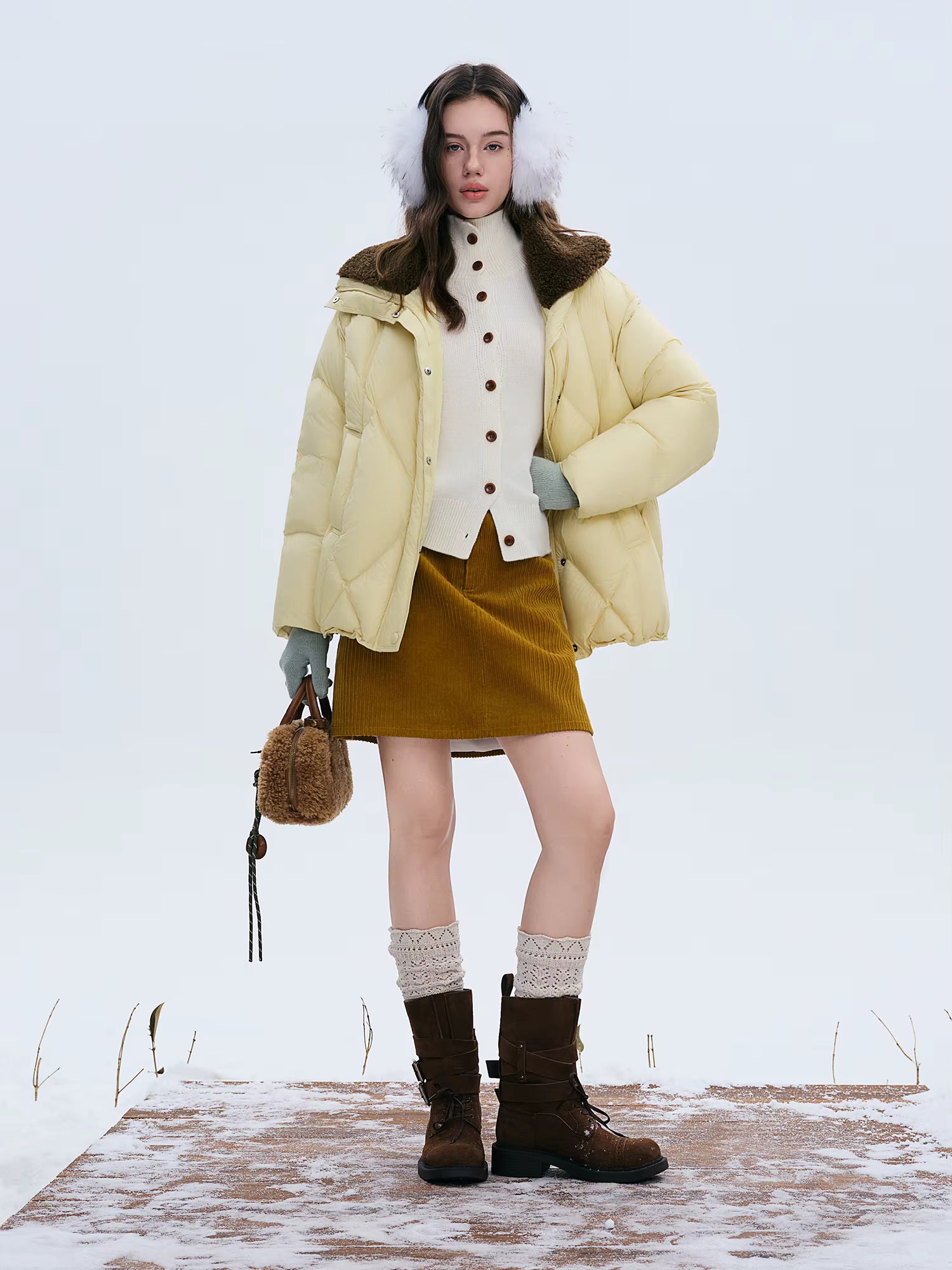 Furry Lapel Quilted White Duck Down Coats Women Casual Daily Retro Simple Loose Short Warm Coat Contrast Color Girlish BF