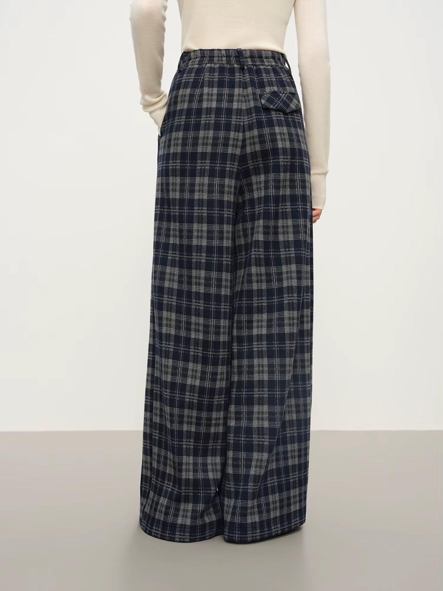 Retro Plaid Straight-Leg Casual Tros for Women Fall Winter 2025 New Arrival Petite-Friendly Casual Pants Commuting