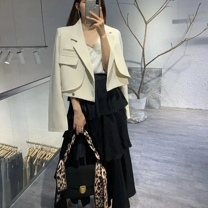 Crop Black Short Clothing Women's Blazers Female Coats and Jackets White Outerwear Youthful Woman Clothes Korean Fashion Bring