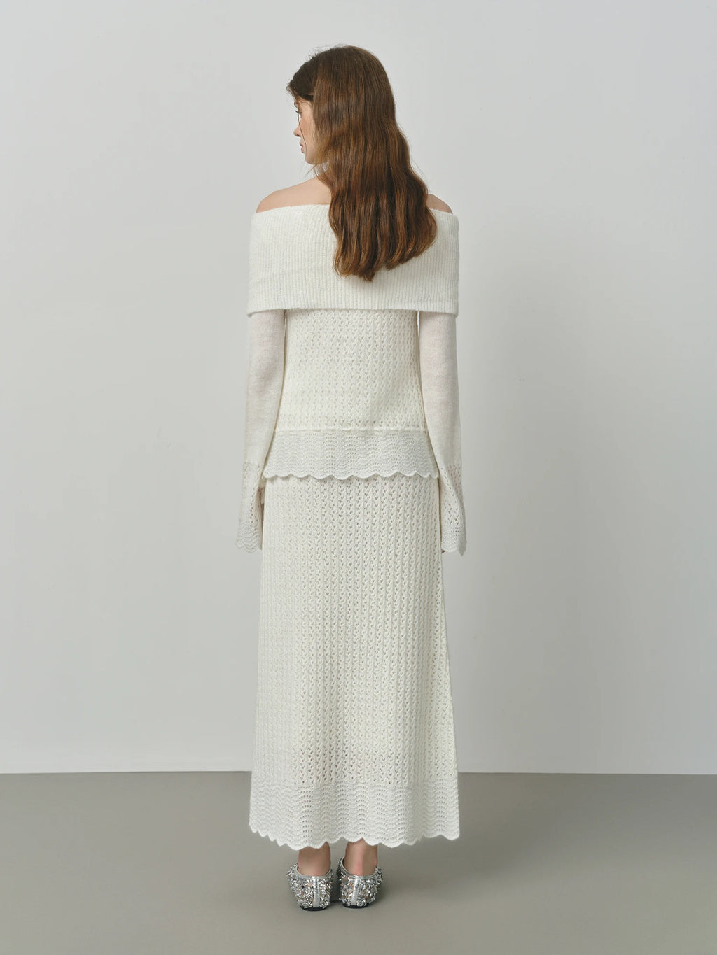 FSLE One-shoulder White Fairy Knitted Suit Set for Women Autumn 2025 New Hollow Wool Knitted Sweater