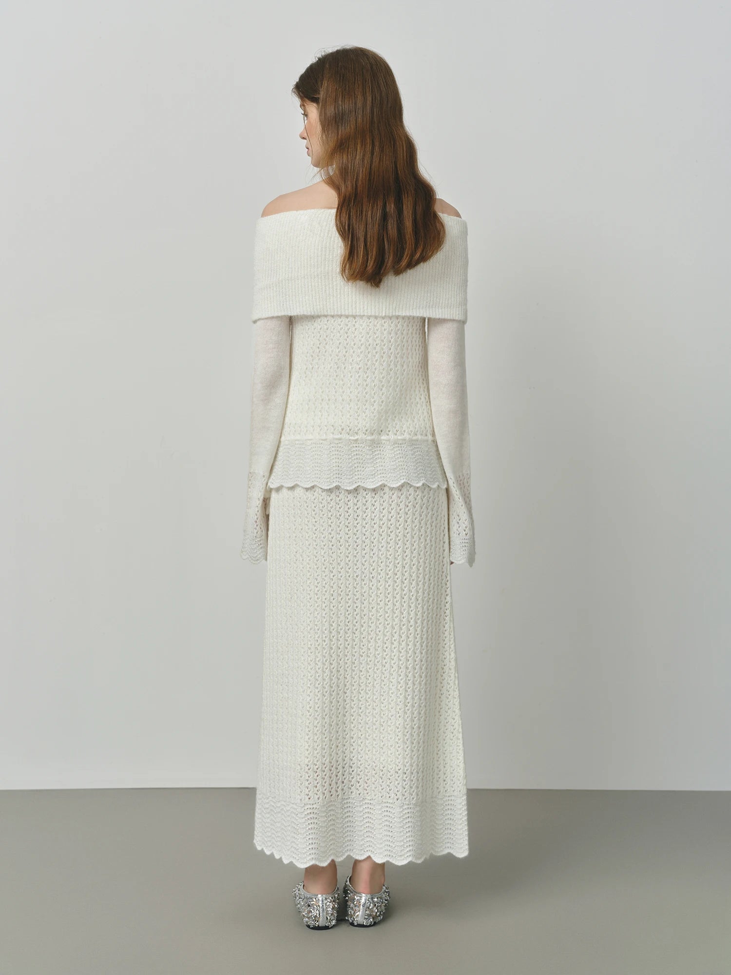 FSLE One-shoulder White Fairy Knitted Suit Set for Women Autumn 2025 New Hollow Wool Knitted Sweater
