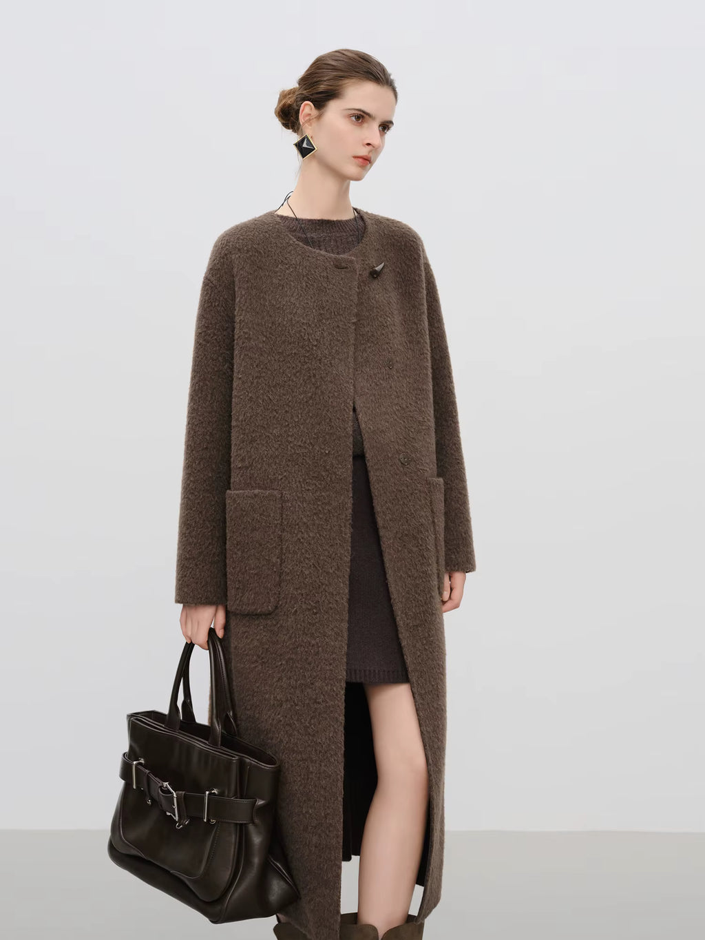【Premium Series】Women's Long Wool Blend Overcoat with Detachable Scarf - Elegant Winter Coat for Business Casual