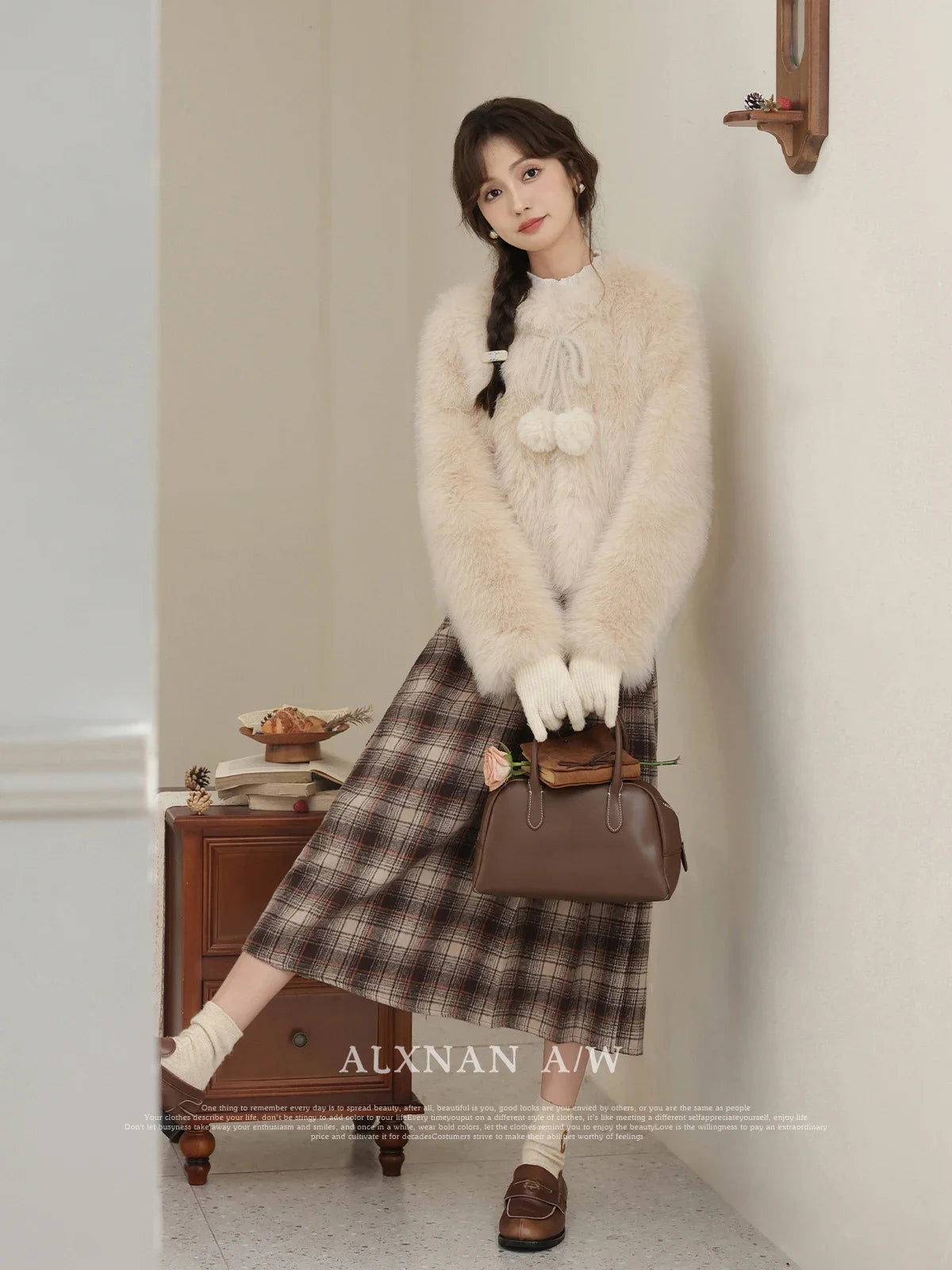 ALXNAN Women French Style Baggy Faux Fur Coat 2024 Autumn Winter Fashion Round Neck Thick Warm Outerwear Female L330115
