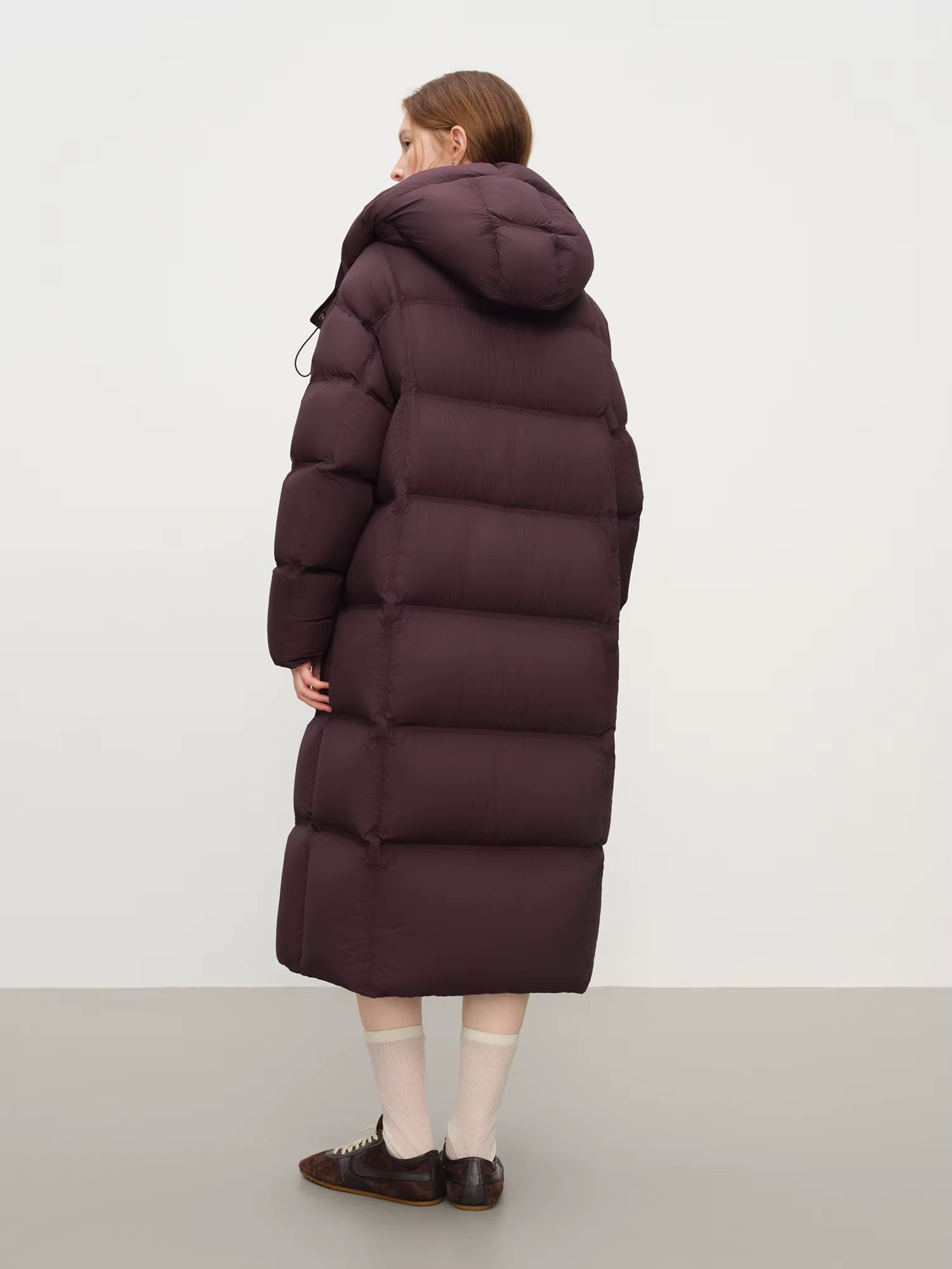 Winter New Women's Long Puffer Down Coat with Hood Two-Tone Color Block Thermal Insulated Jacket Heavy Warm Outerwear