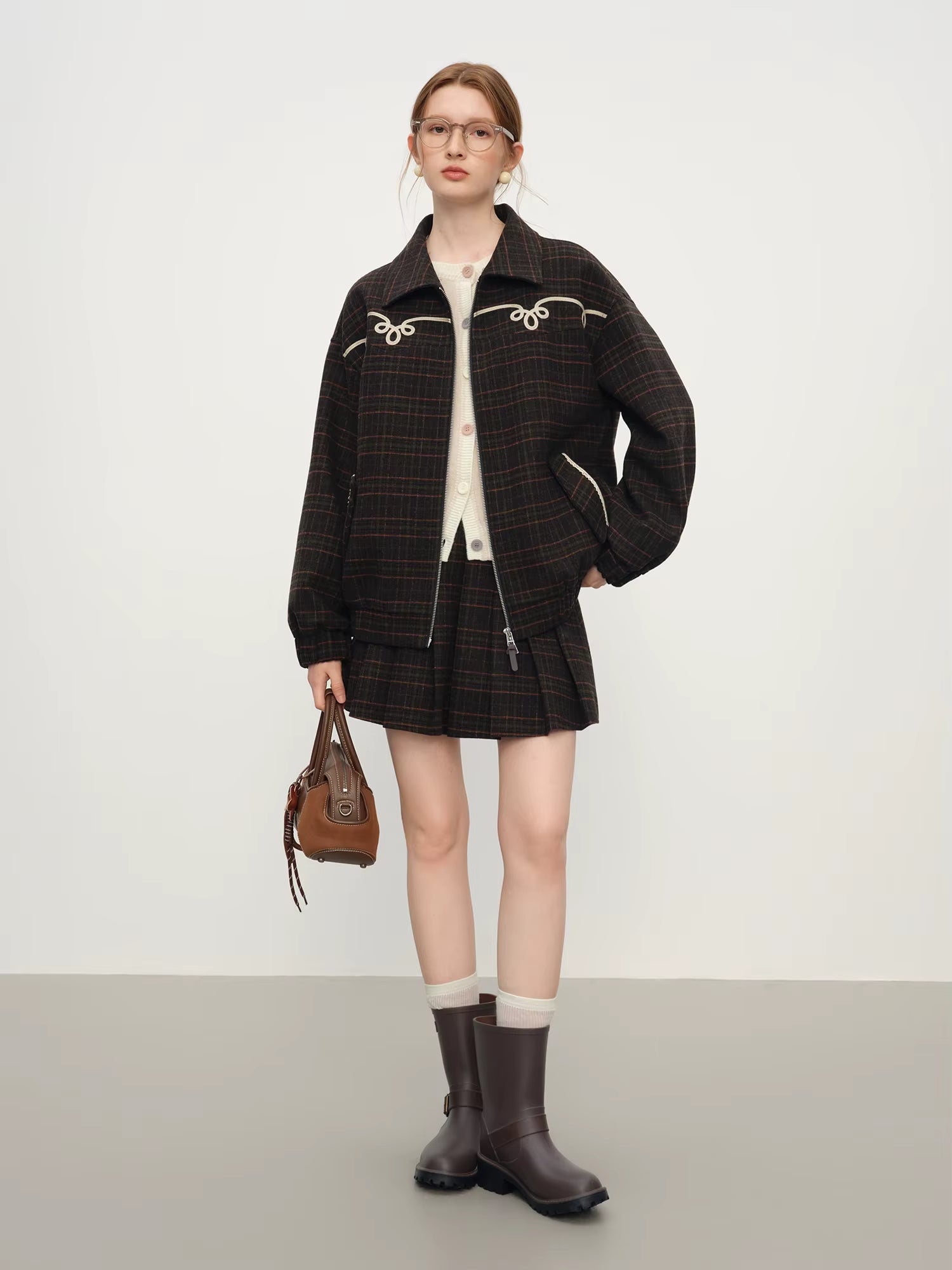 Stylish Detachable Sheepskin Collar Short Coat & Skirt Set for Women Winter 2025 New Arrival Jacket Coat and Skirts