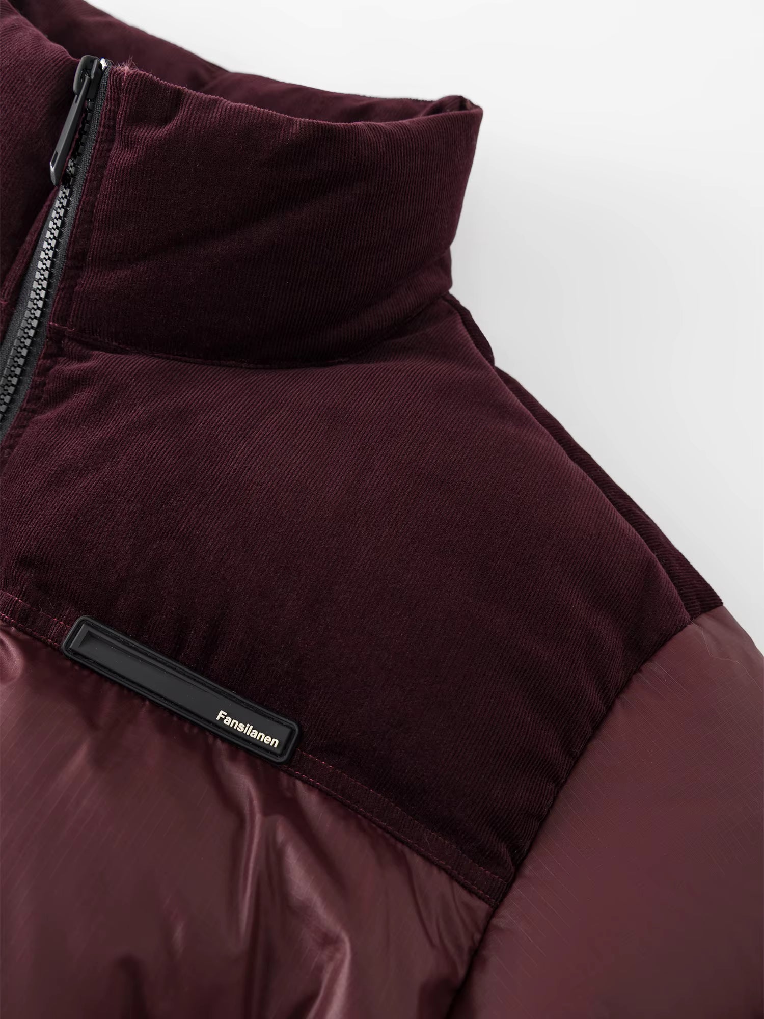 2025 Winter Women's Short Puffer Coat - Color Block Design Stand Collar Thermal Insulated Jacket Comfort for Casual Warmth