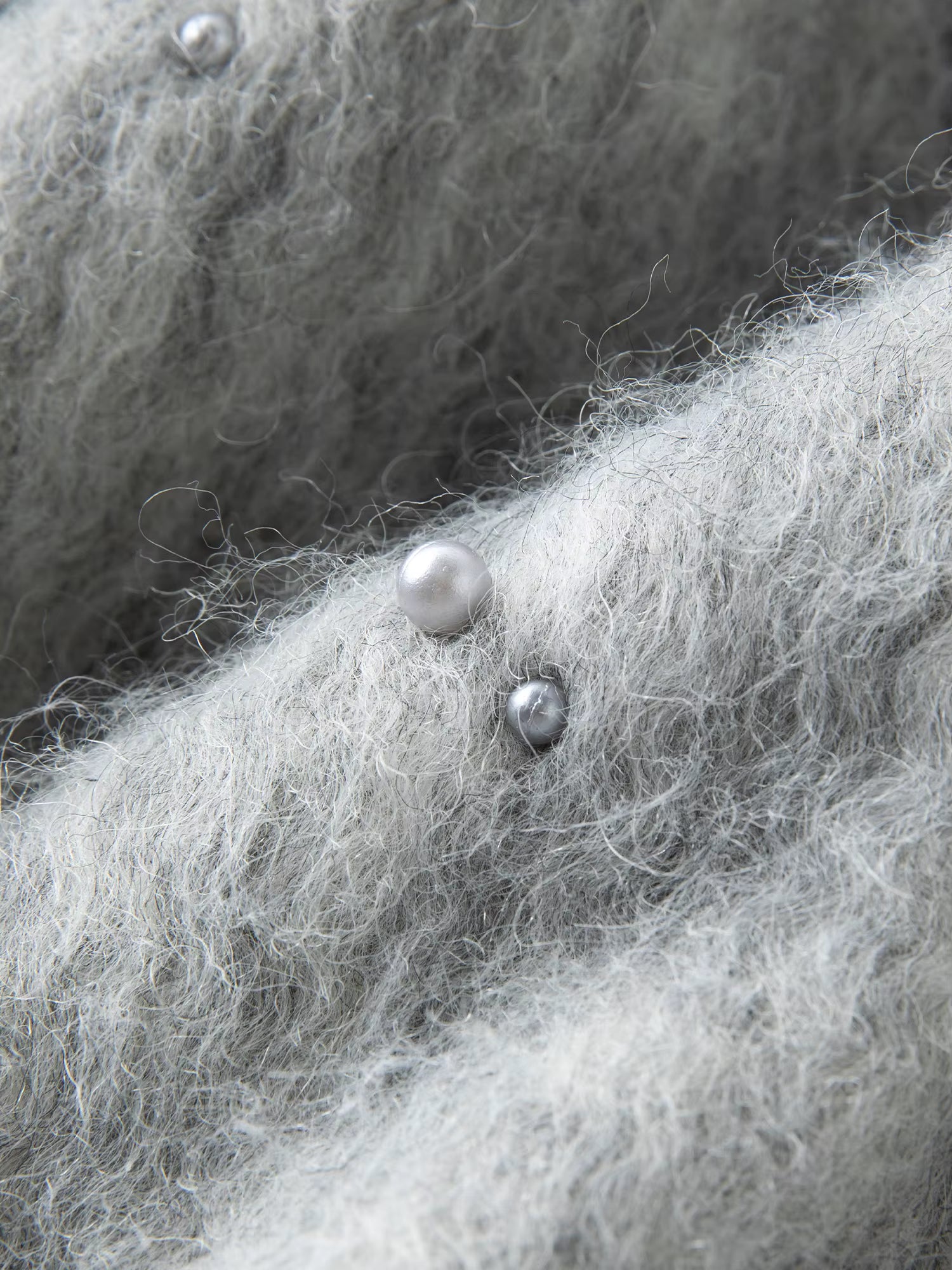 2025 Winter Women's Light Grey Wool Scarf Collar Short Coat - Elegant Pearl-Inspired Design for Casual and Office Wear