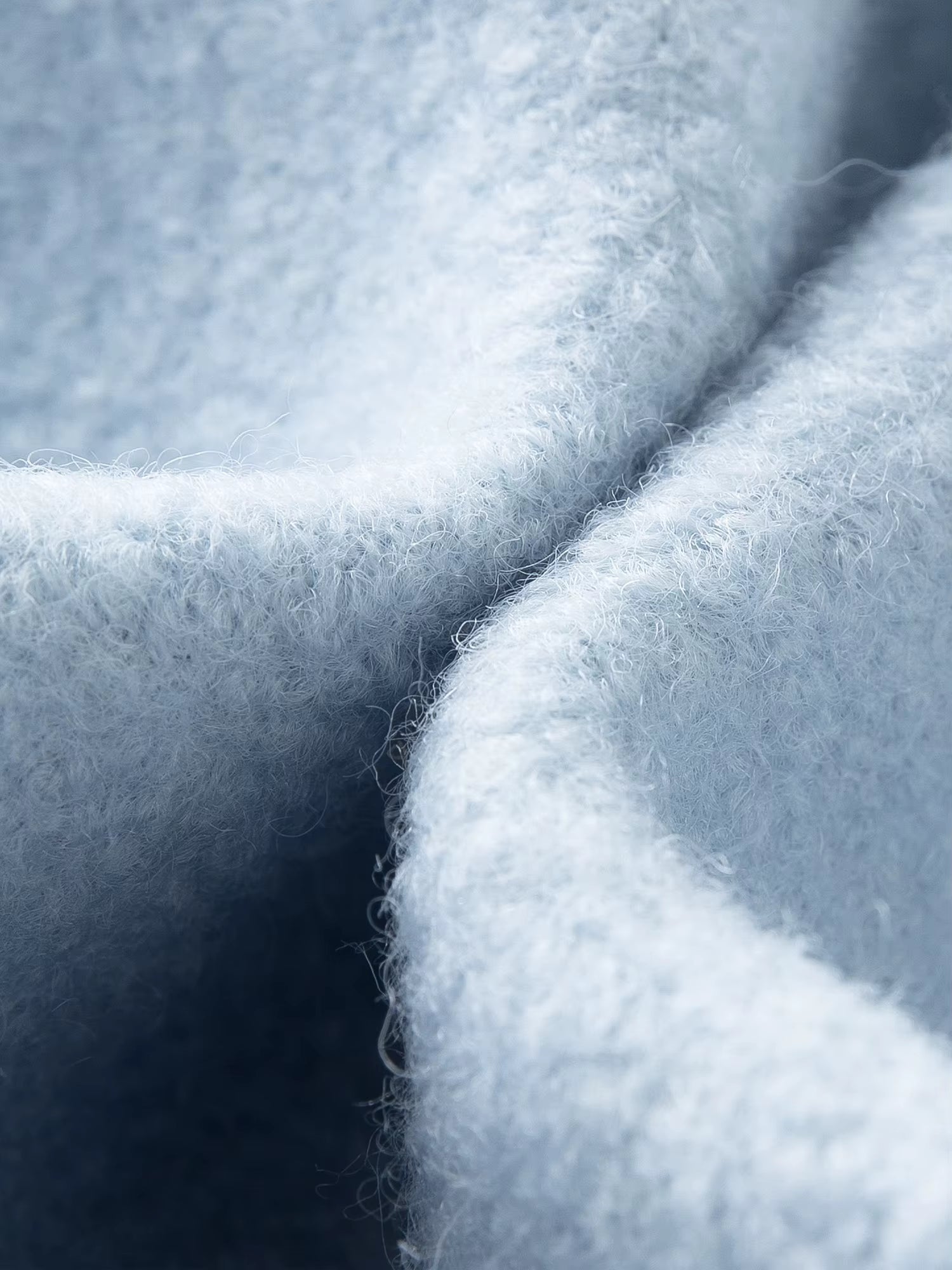 2025 Winter Women's Retro Pea Coat Short Wool Blend Jacket with Large Lapel Horn Buttons - Relaxed Fit Casual Outerwear