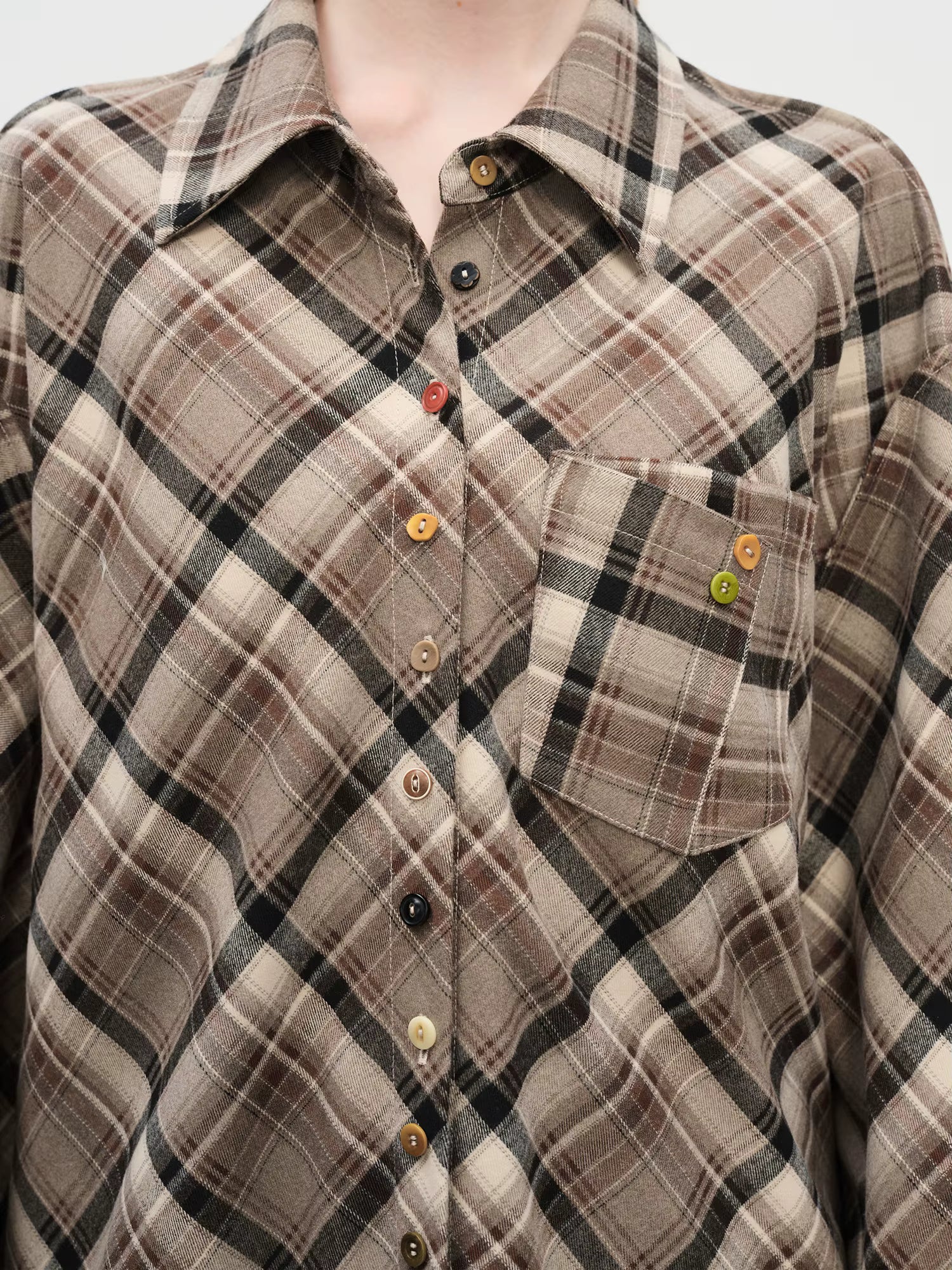 Retro Plaid Design Shirt Women 2025 Winter New Color Button Lapel Top