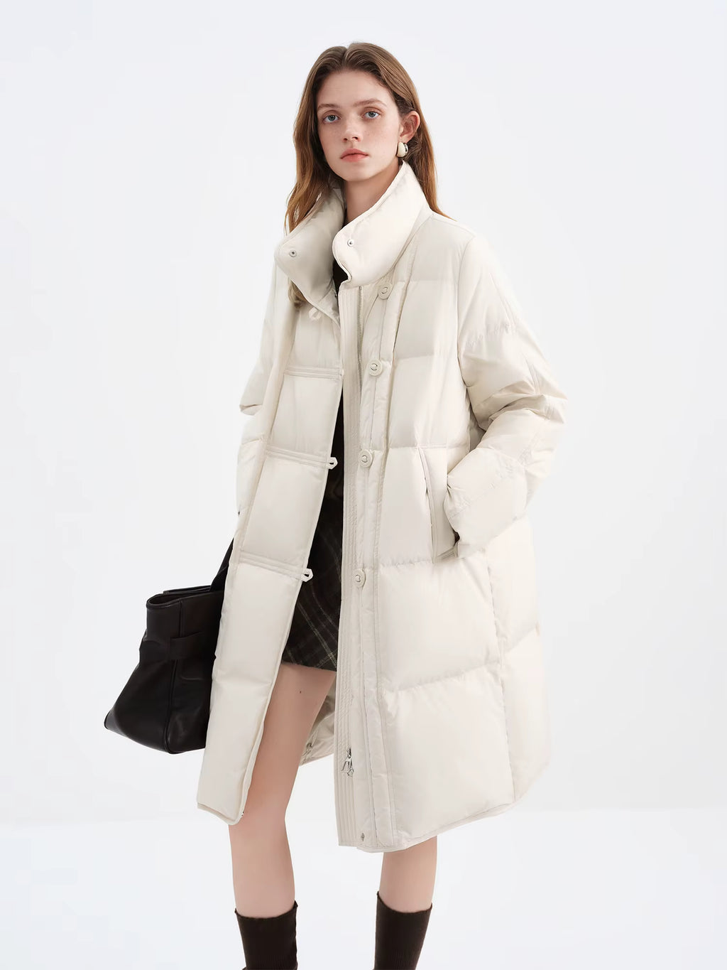 Standing Collar Detachable Knit Hat Fitted Waist Down Jacket for Women Winter 2025 New Collection 90% White Duck Down Coats