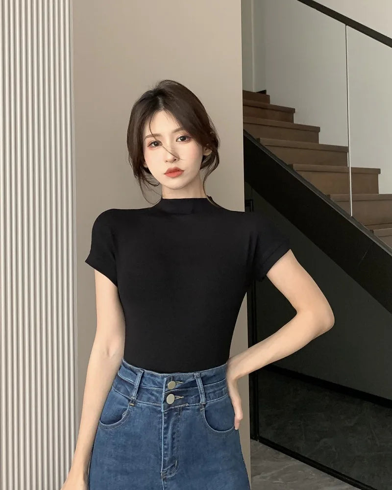 Korean Fashion Basic Crop Top Lady Short Sleeve Crewneck Skinny T-shirt Summer Tee for Women Vintage Top Harajuku Y2k Streetwear