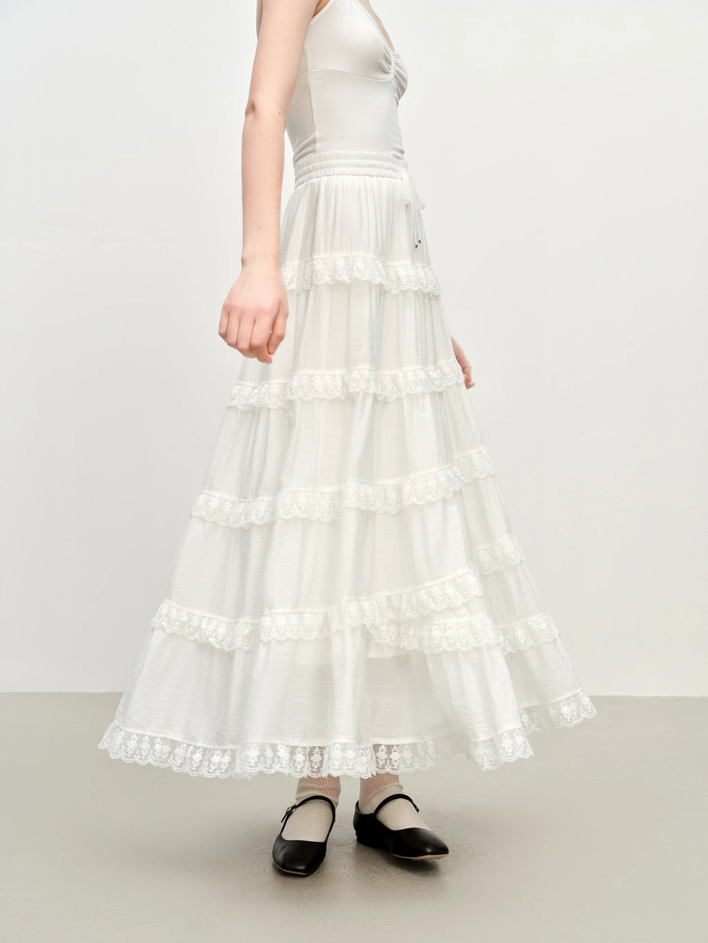 FSLE Winter 2025 Women's Embroidered Lace A-Line Tiered Skirt - Heavy Craft French Style Slimming Midi Dress for Office Casual