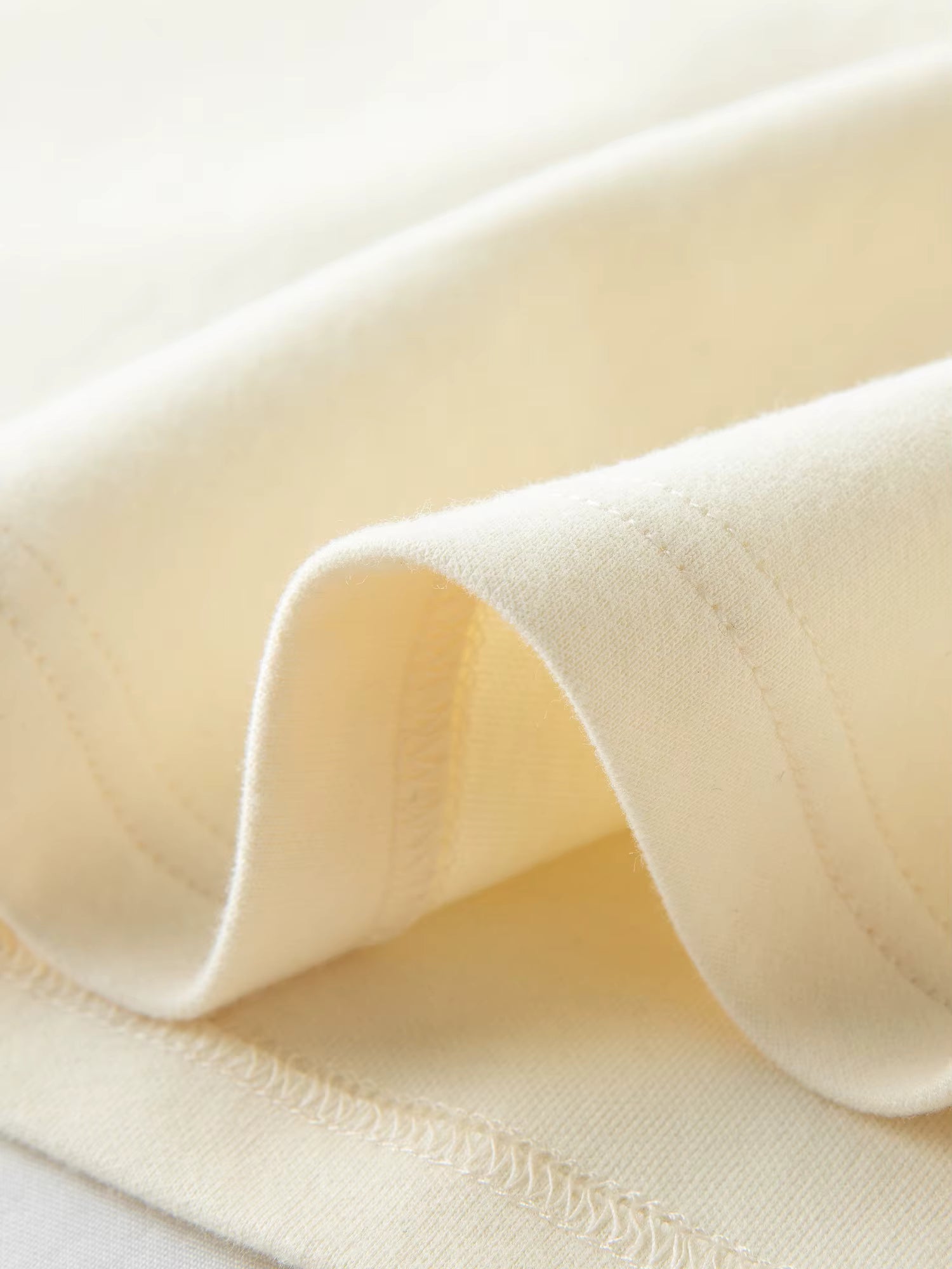 Spring Autumn New Women's American Retro Funny Apple Print T-Shirt Casual Loose Fit Round Neck Top Y2K Vintage Streetwear