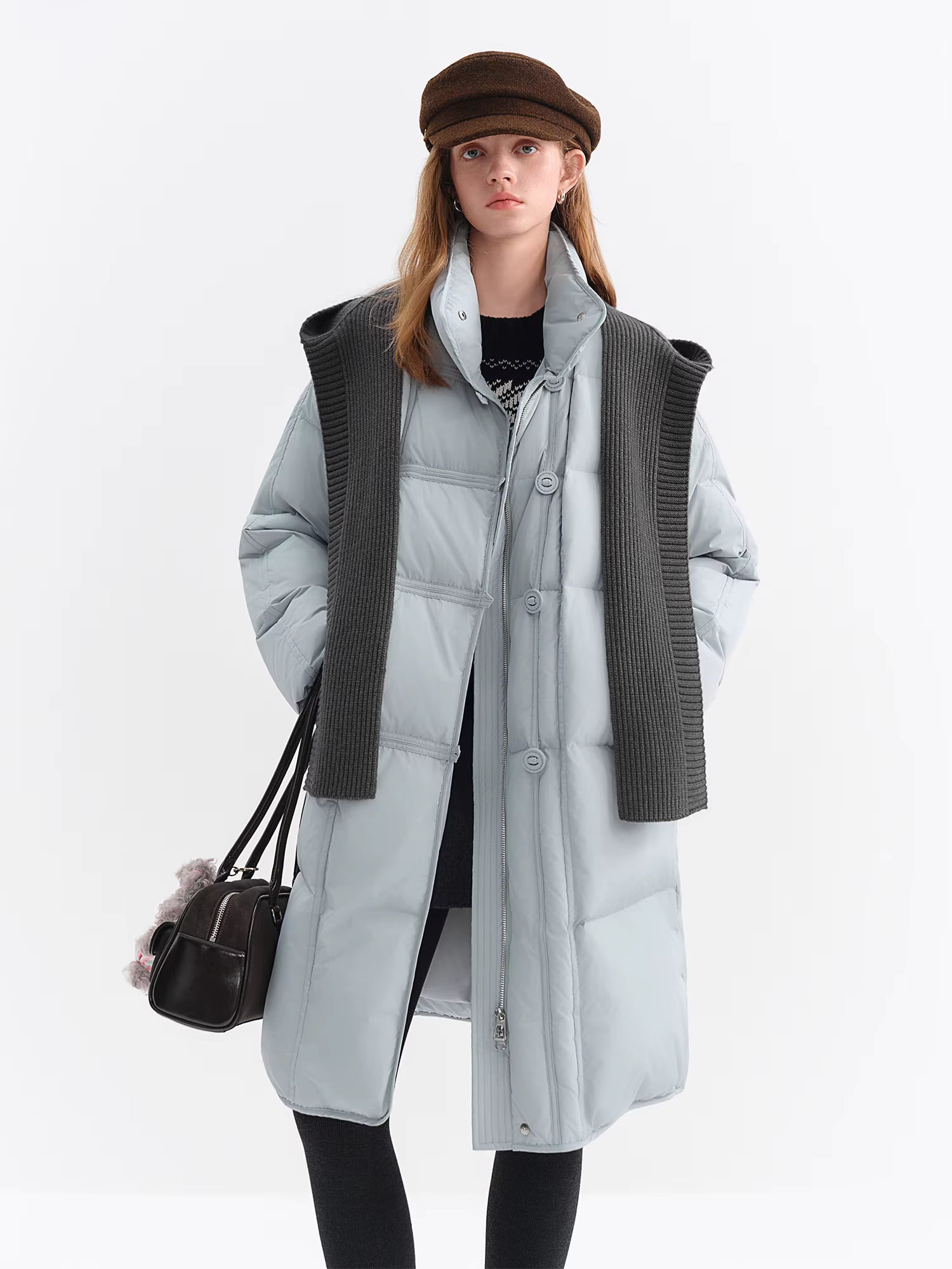 Standing Collar Detachable Knit Hat Fitted Waist Down Jacket for Women Winter 2025 New Collection 90% White Duck Down Coats